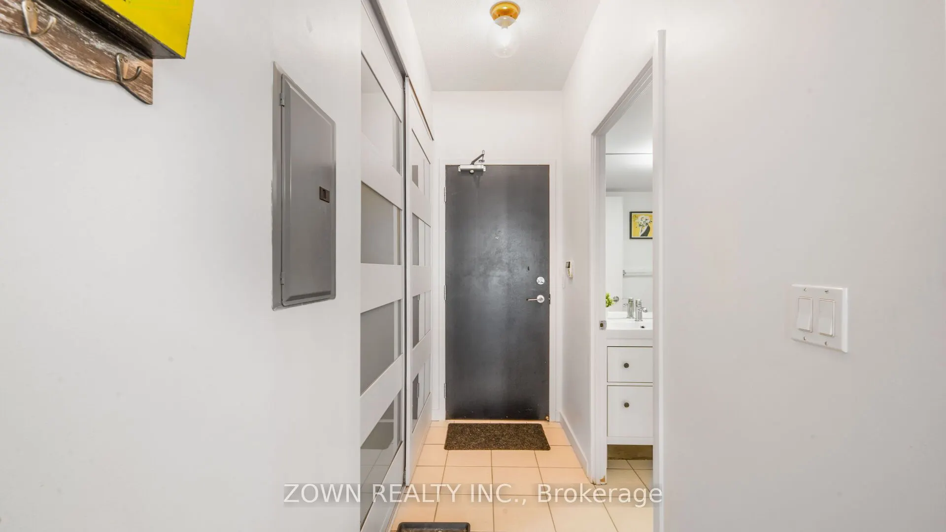 231 Fort York Boulevard #220