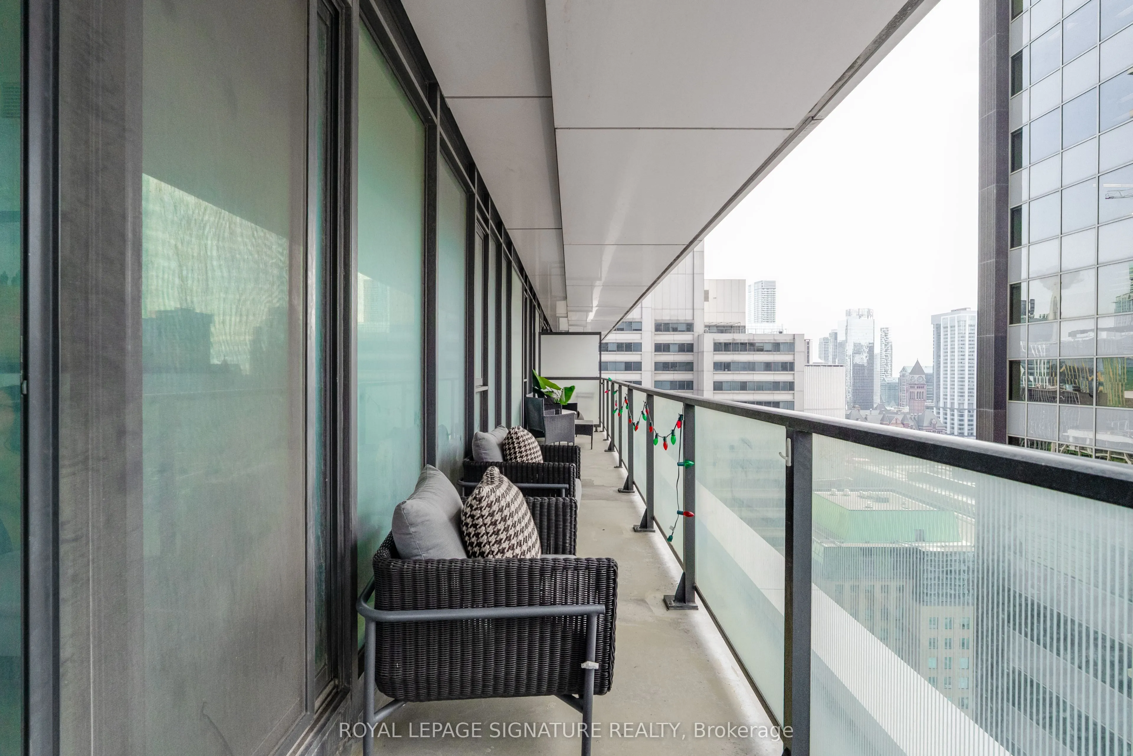 426 University Avenue #2503
