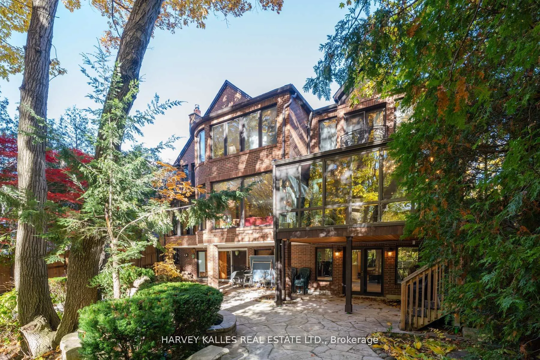 7 Ridgewood Road