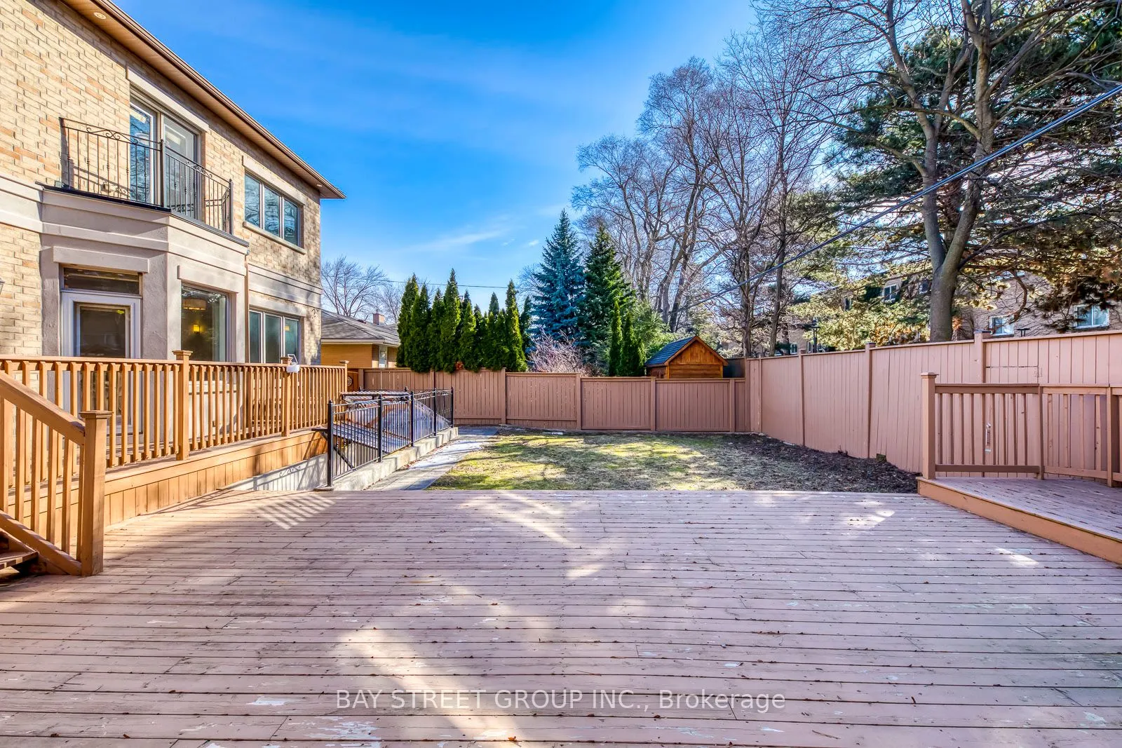 39 Foxwarren Drive