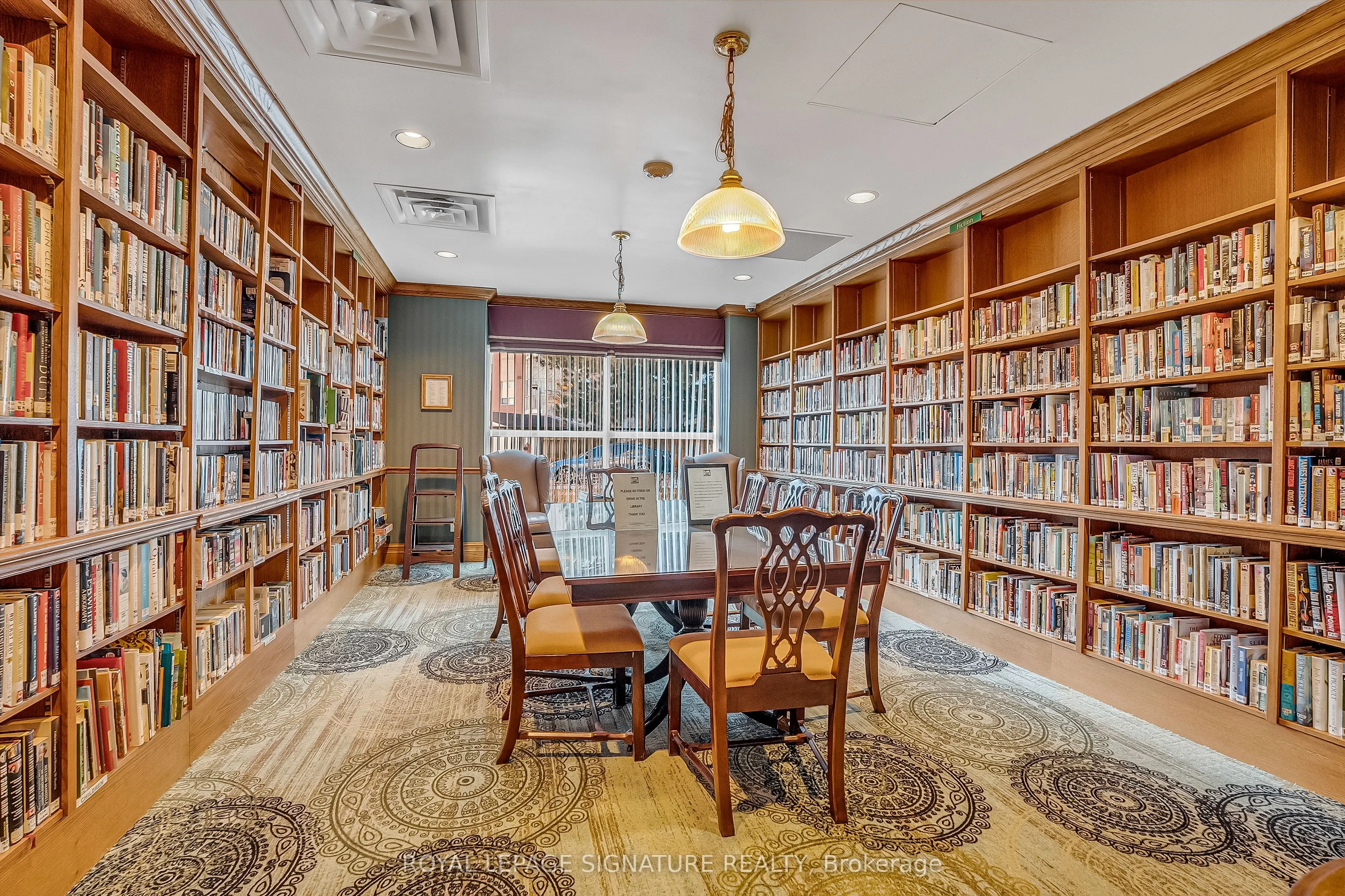 18 Concorde Place #411
