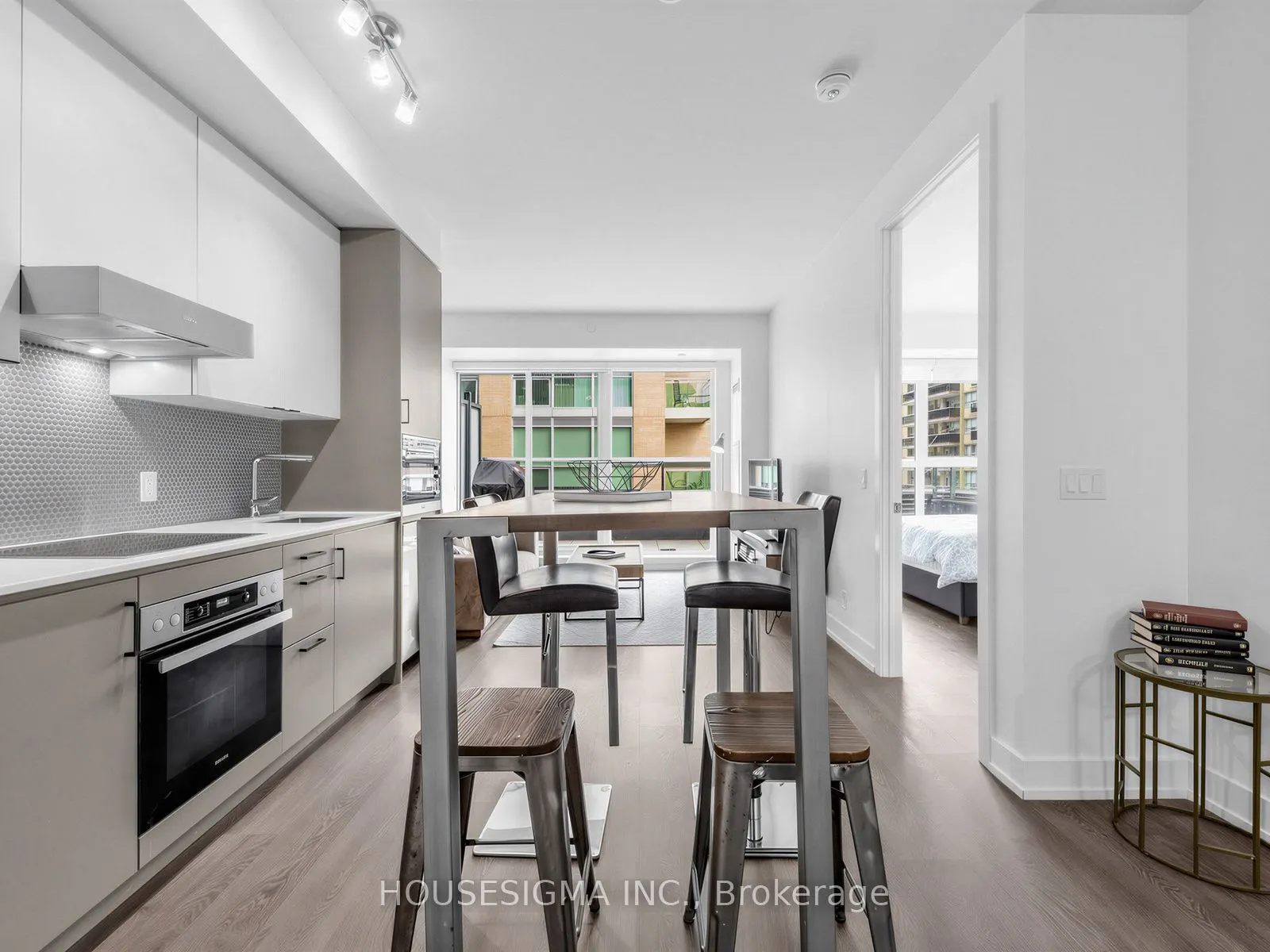 11 Lillian Street #310