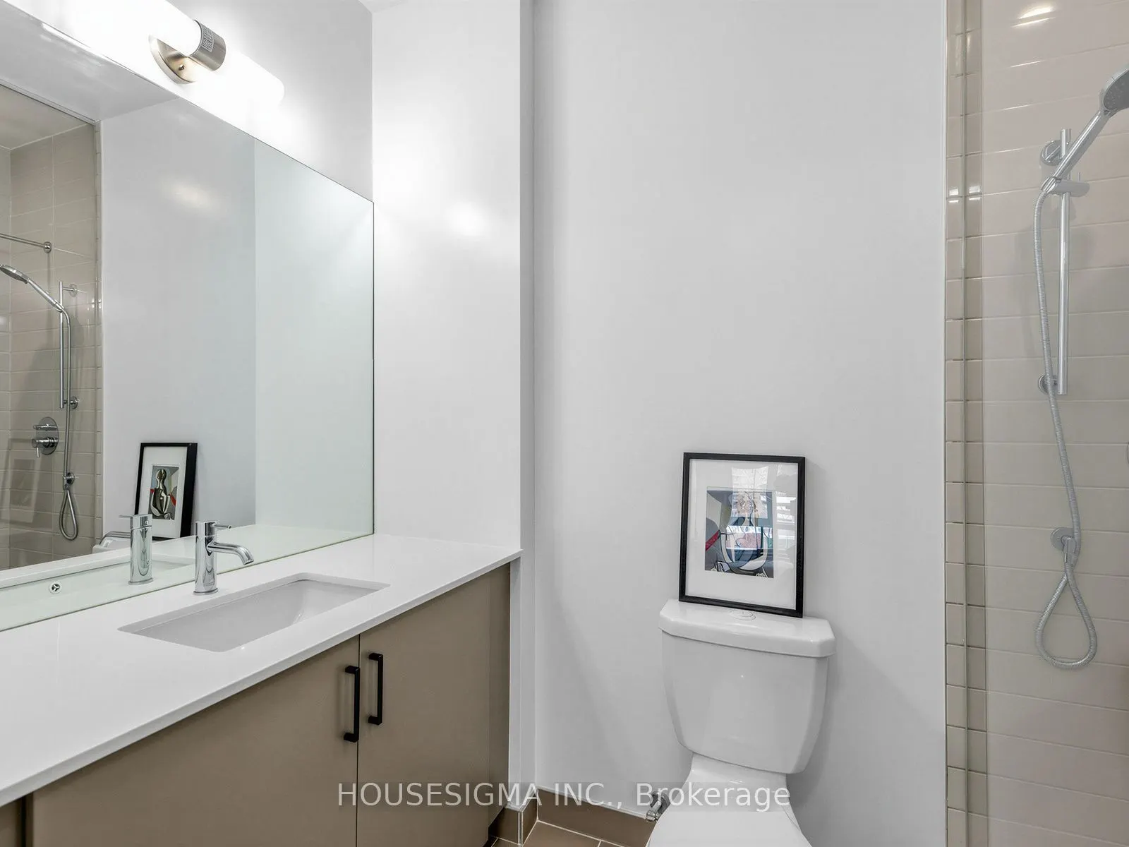 11 Lillian Street #310