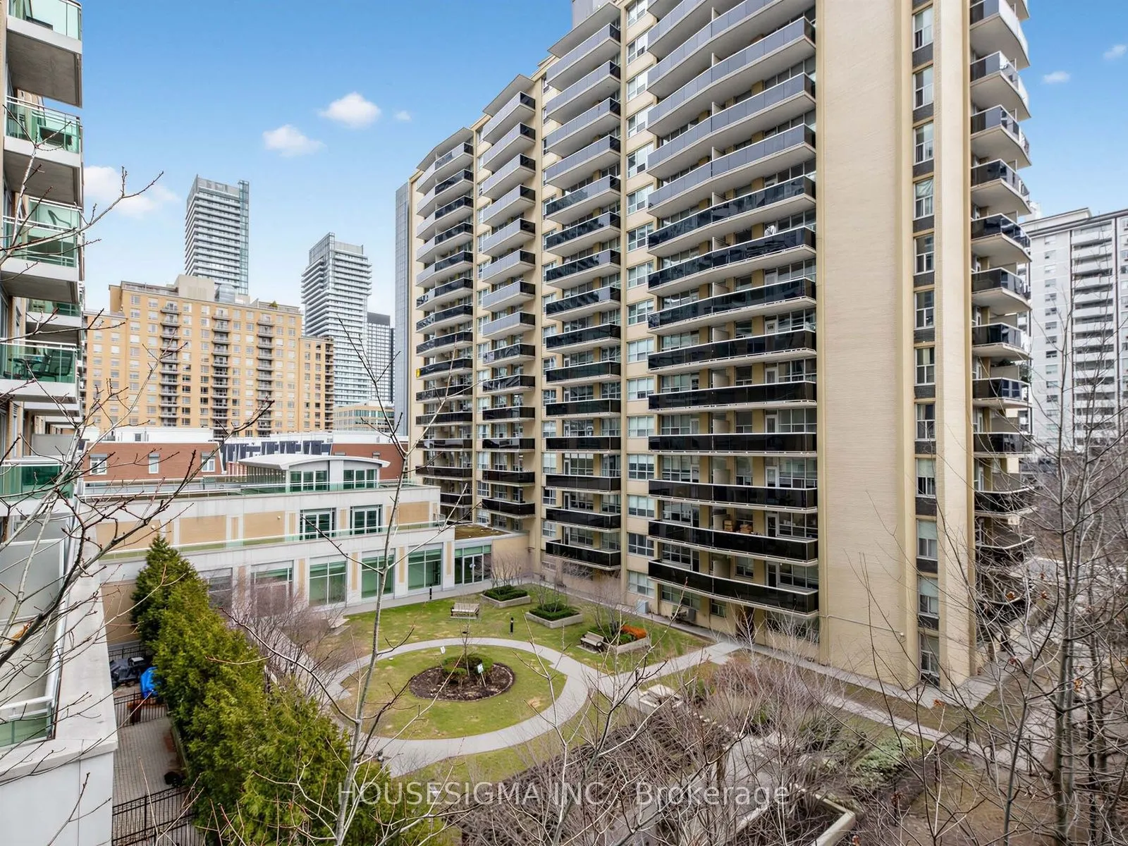 11 Lillian Street #310