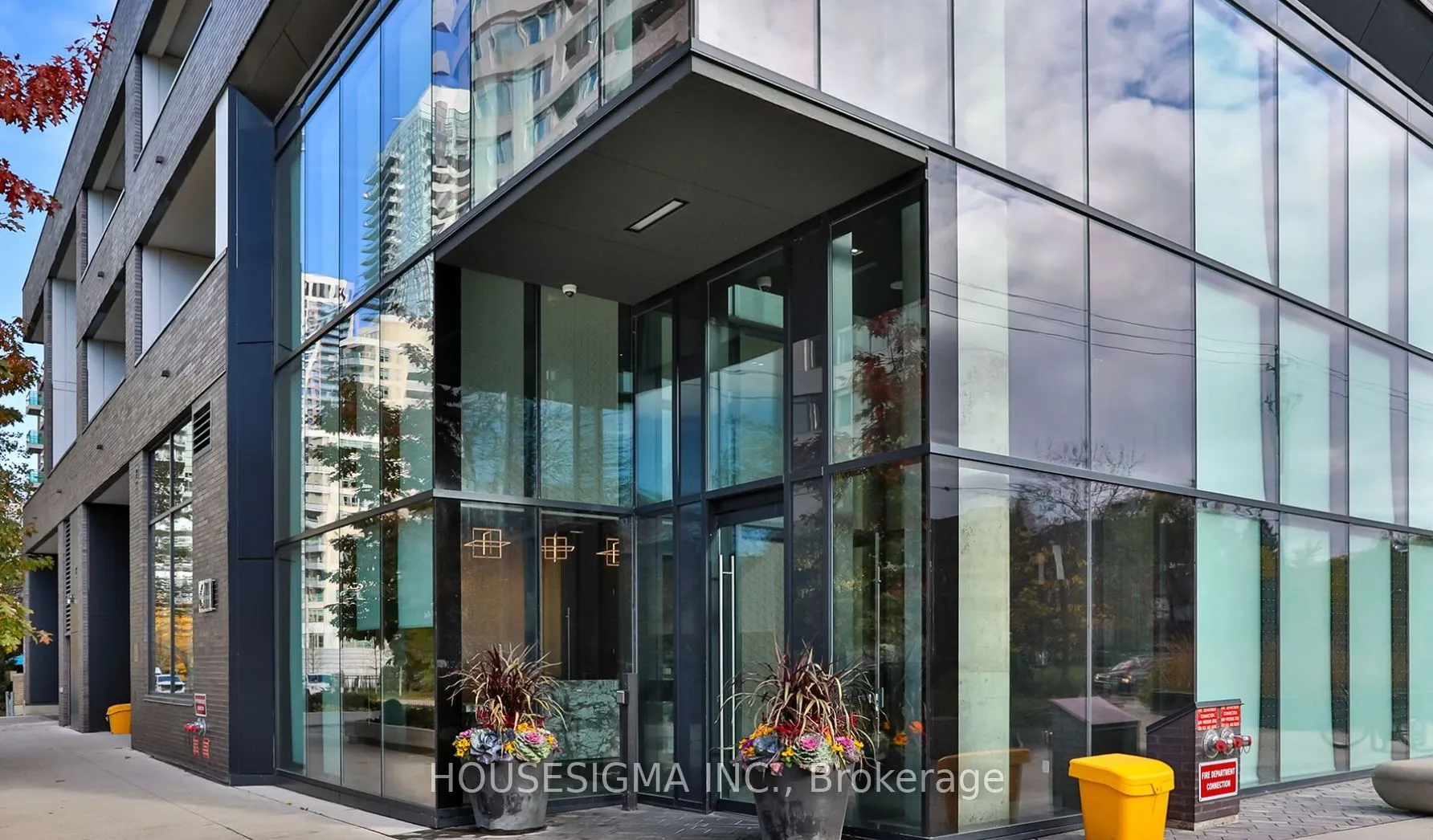 11 Lillian Street #310