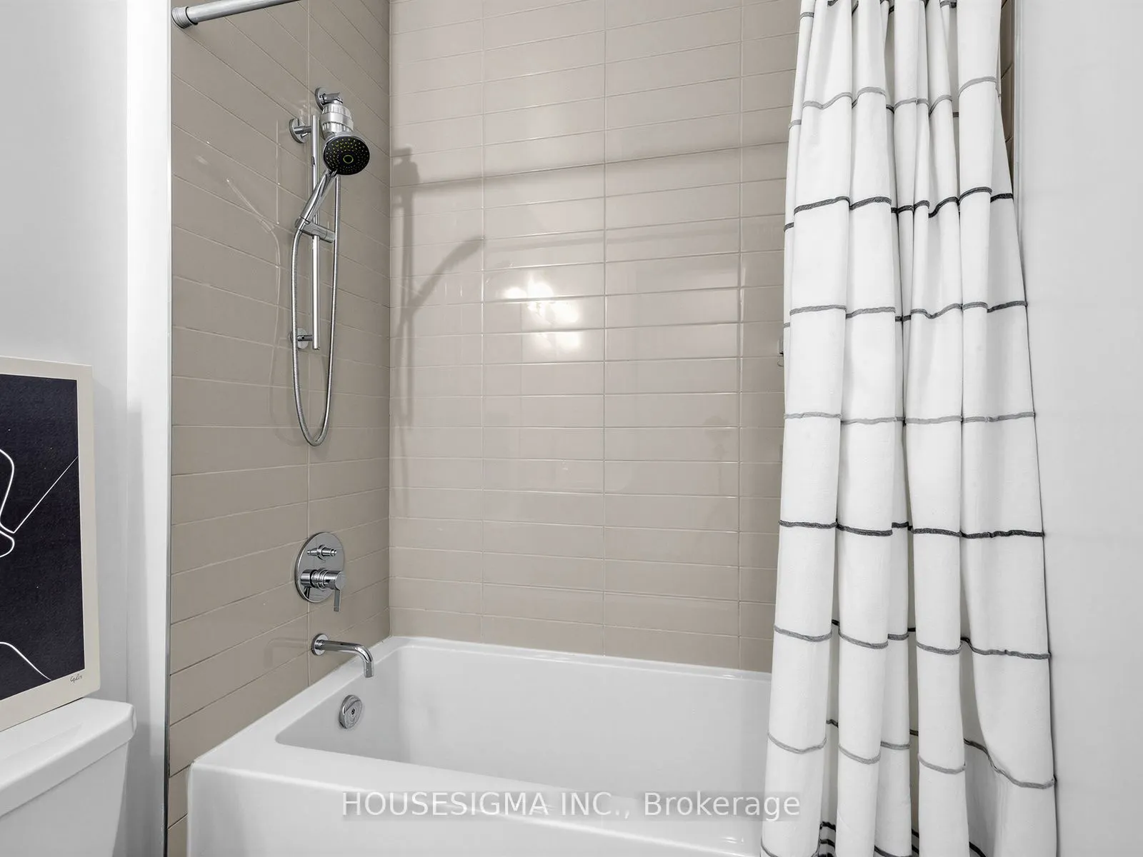 11 Lillian Street #310