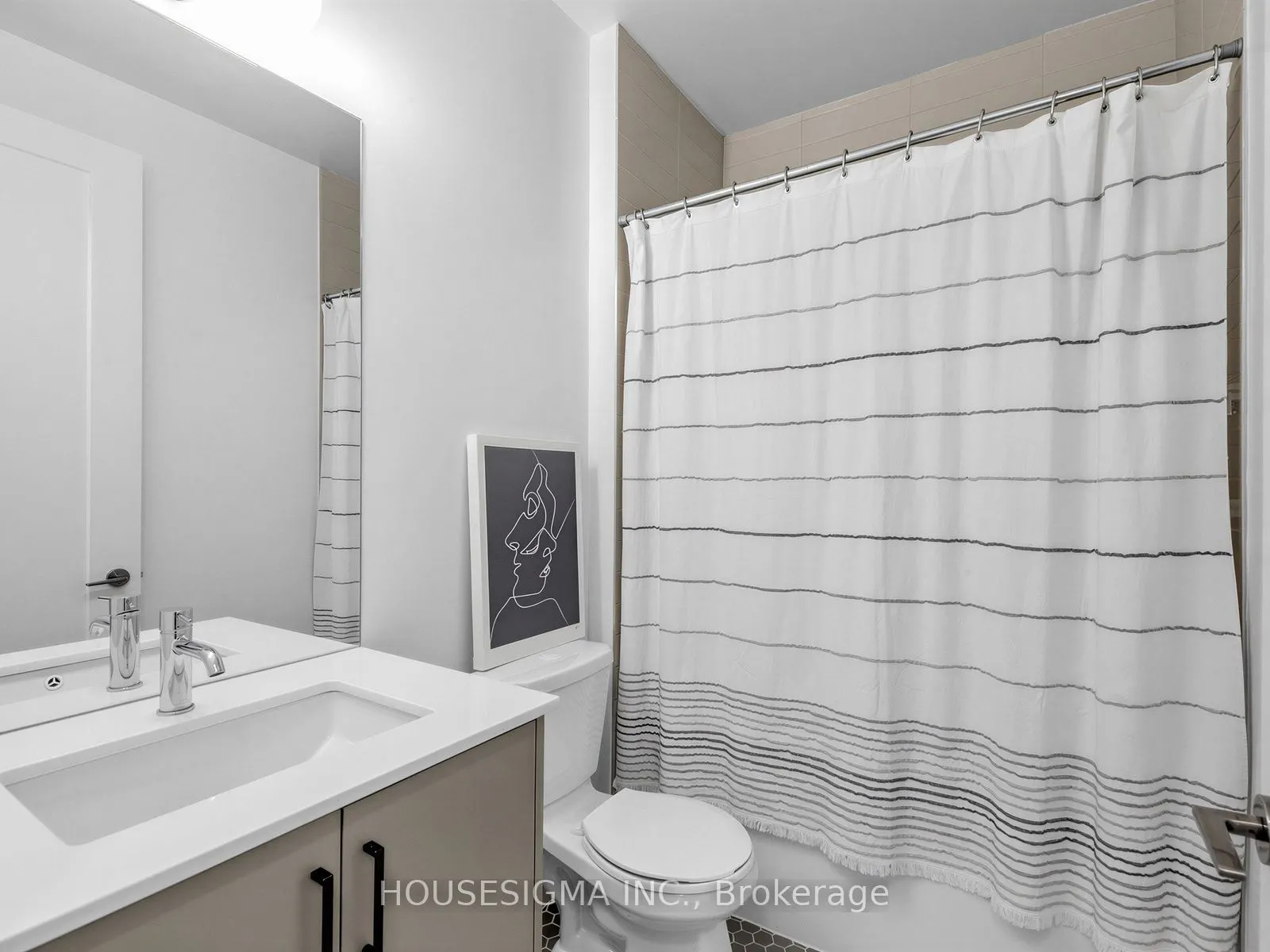 11 Lillian Street #310
