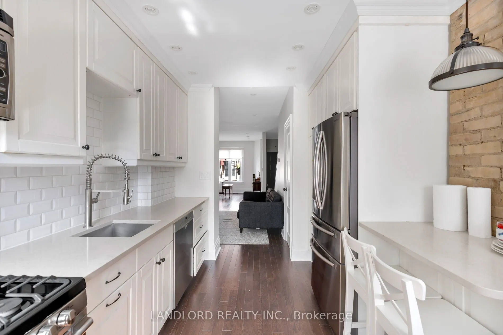107A Scollard Street