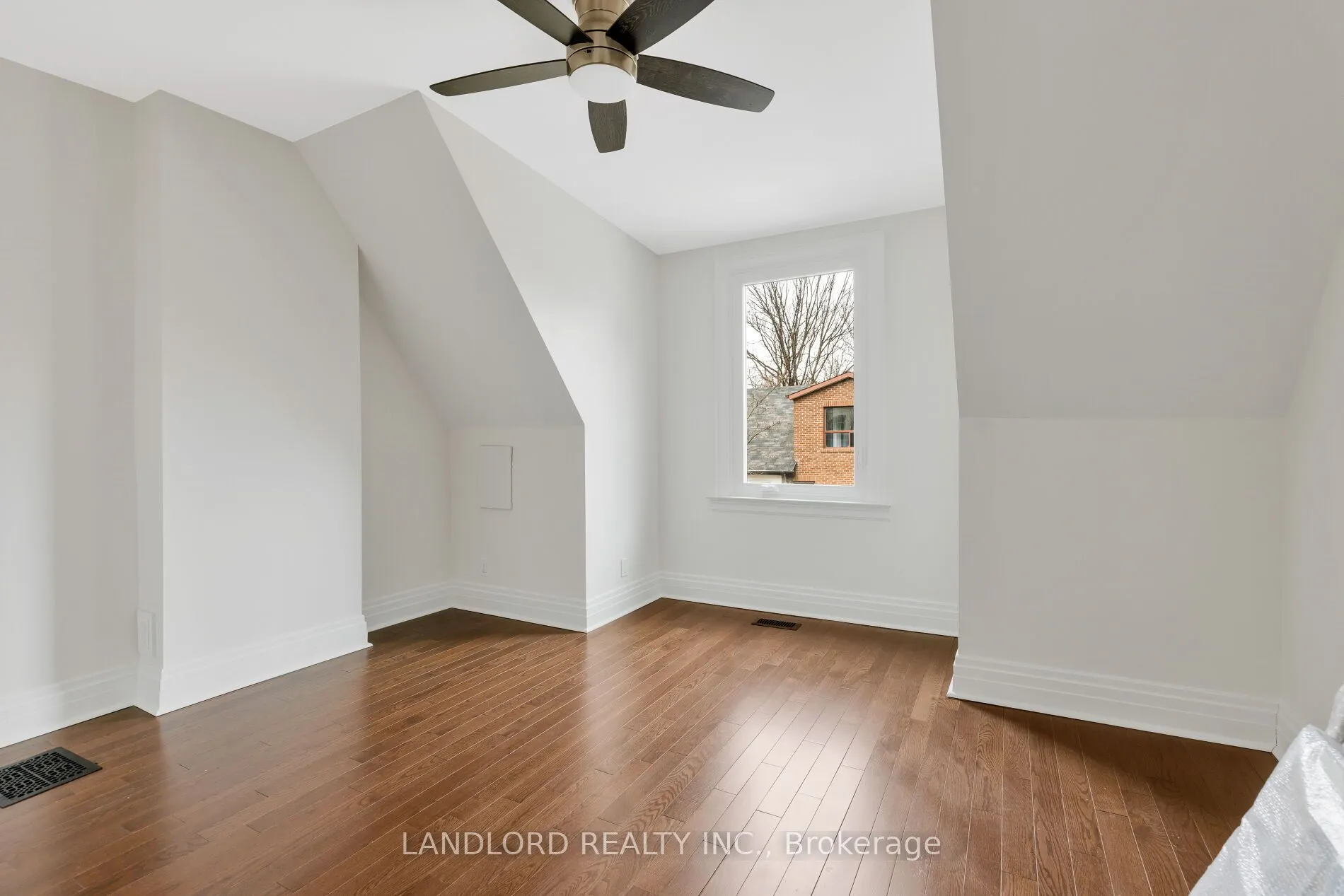 107A Scollard Street