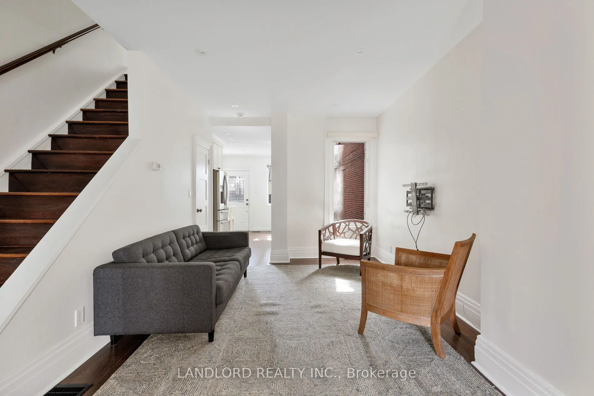 107A Scollard Street
