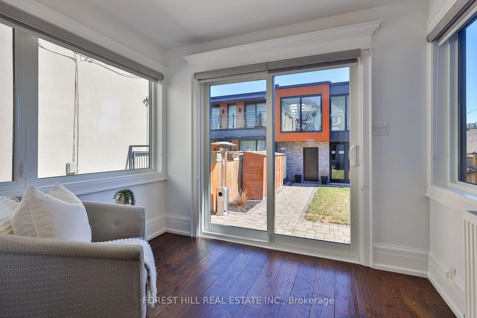 163 Wychwood Avenue