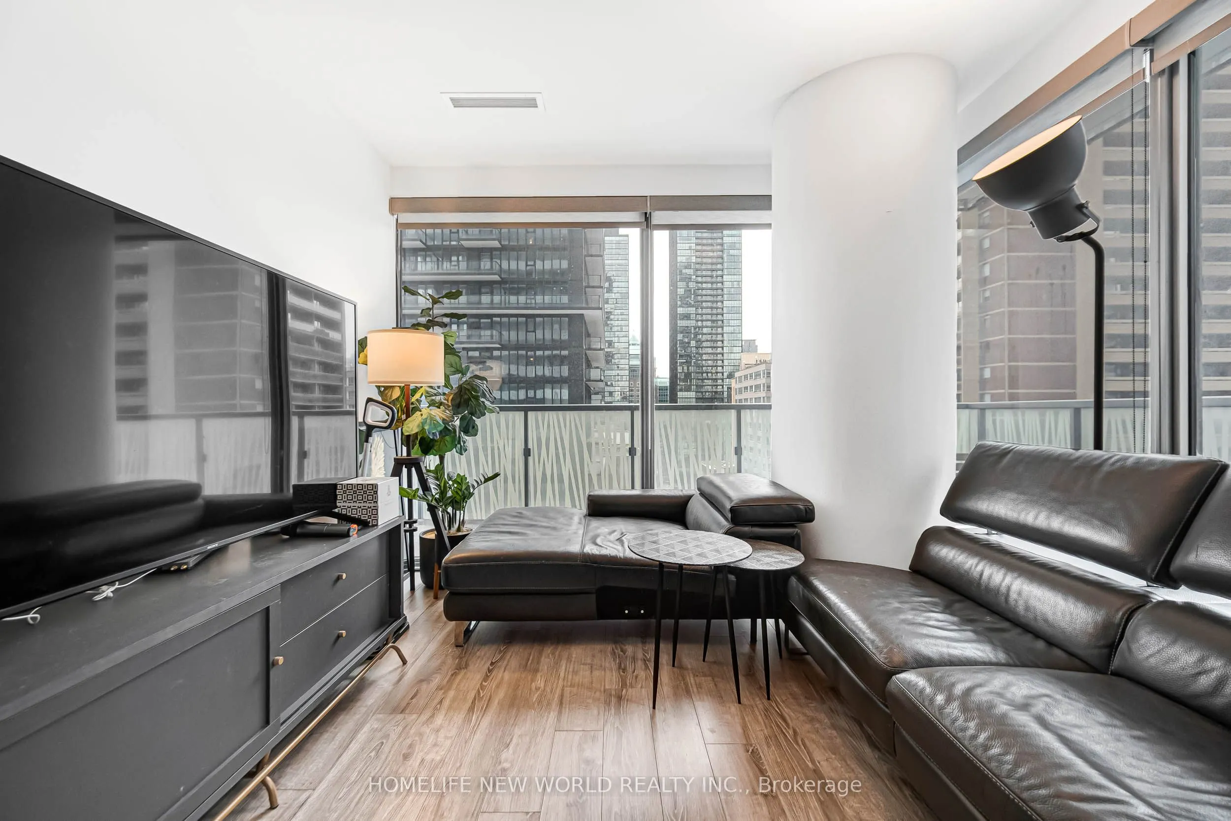 50 Charles Street E #1103
