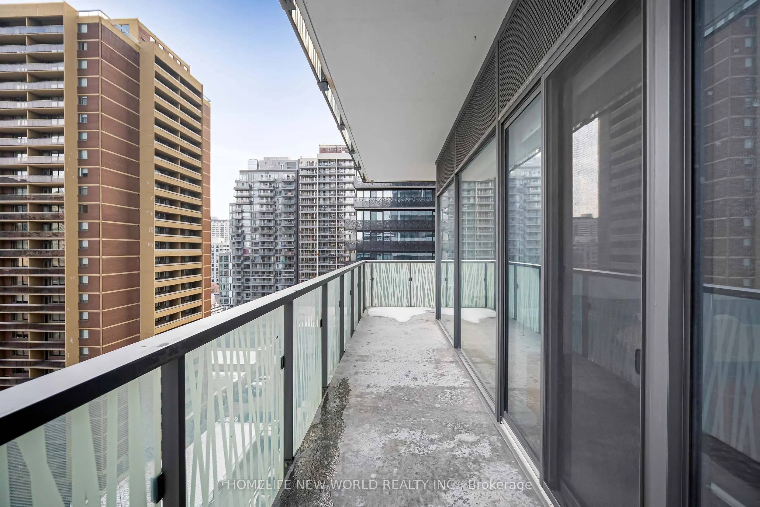 50 Charles Street E #1103