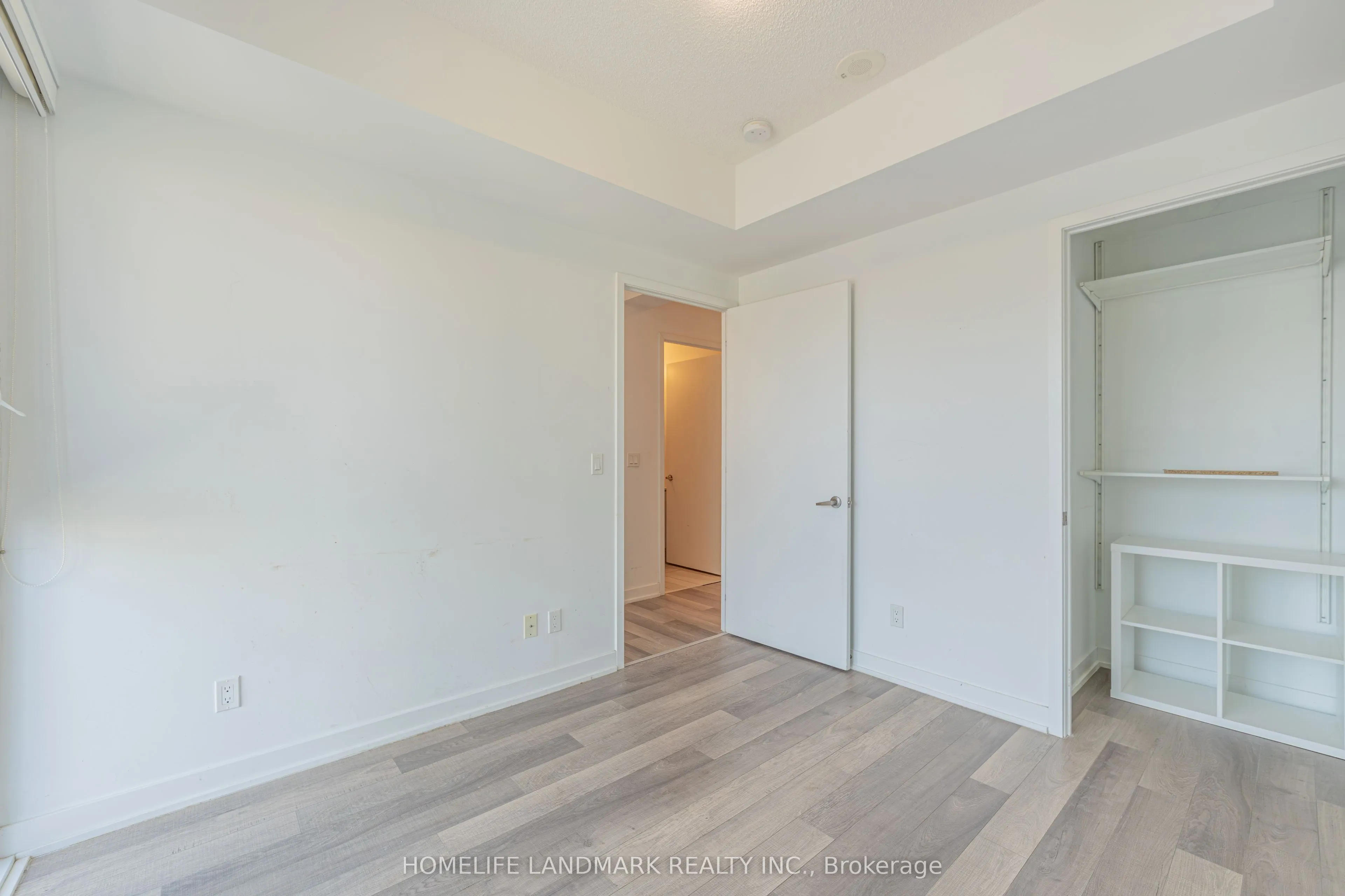 5180 Yonge Street #1207