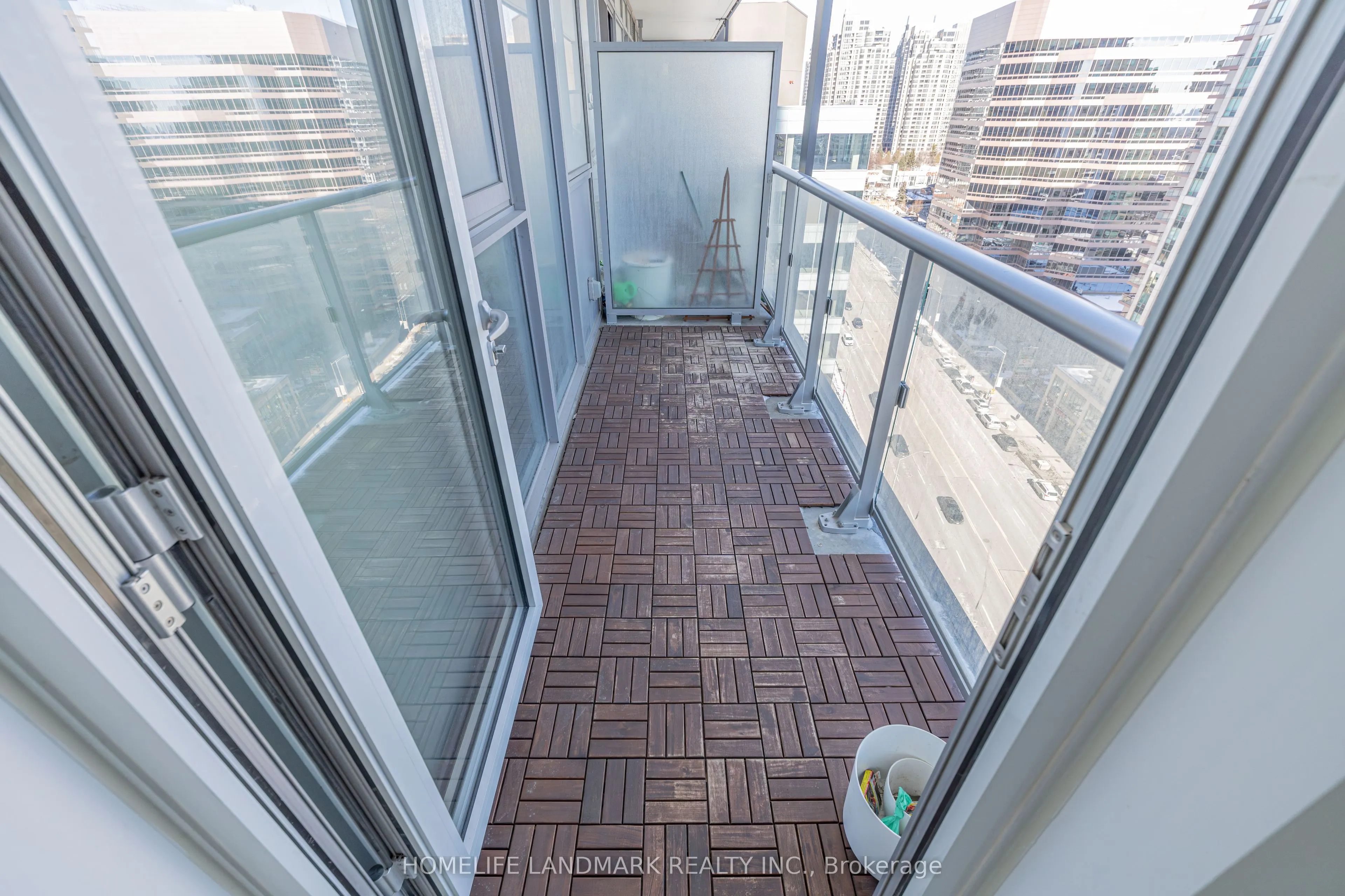 5180 Yonge Street #1207