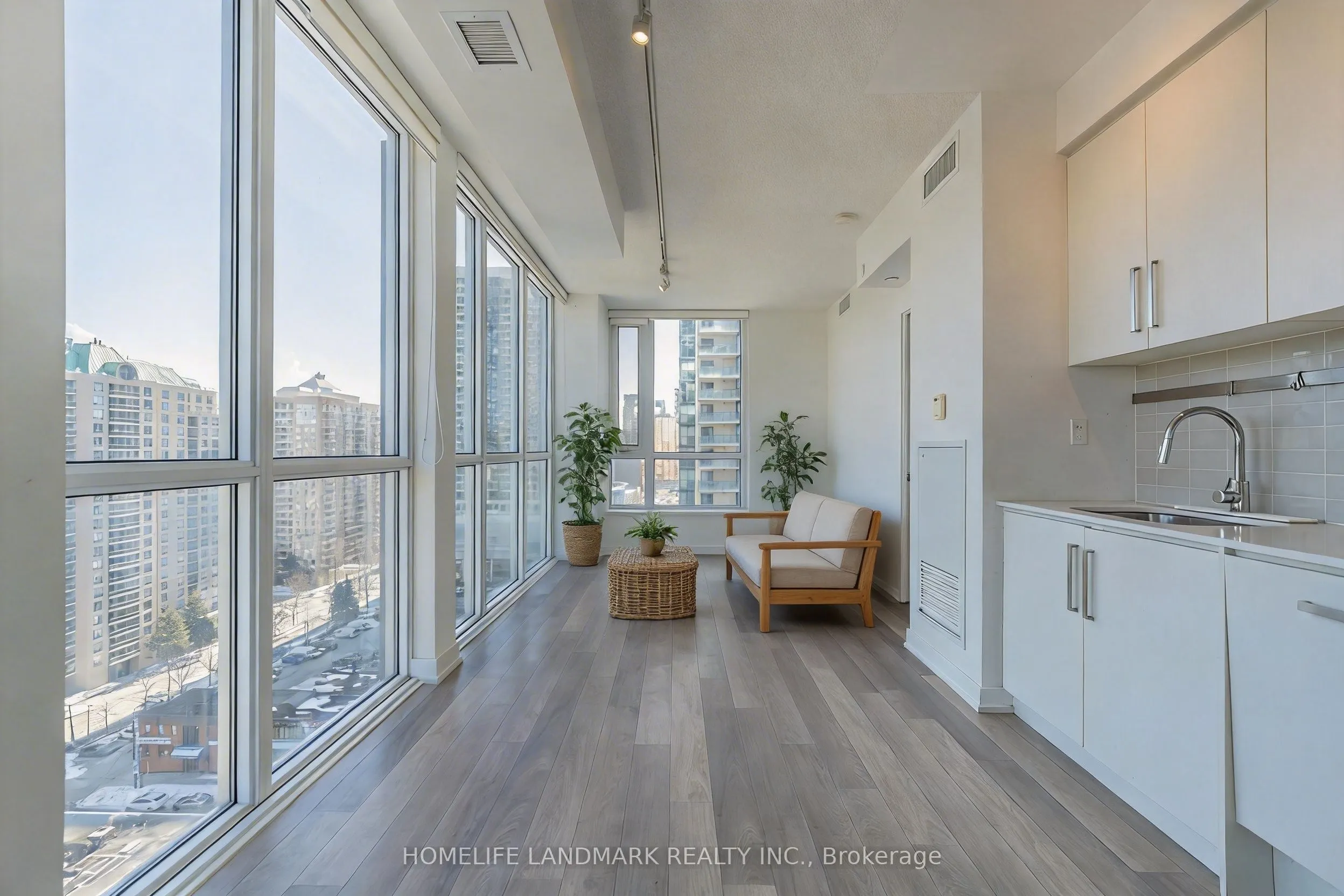 5180 Yonge Street #1207