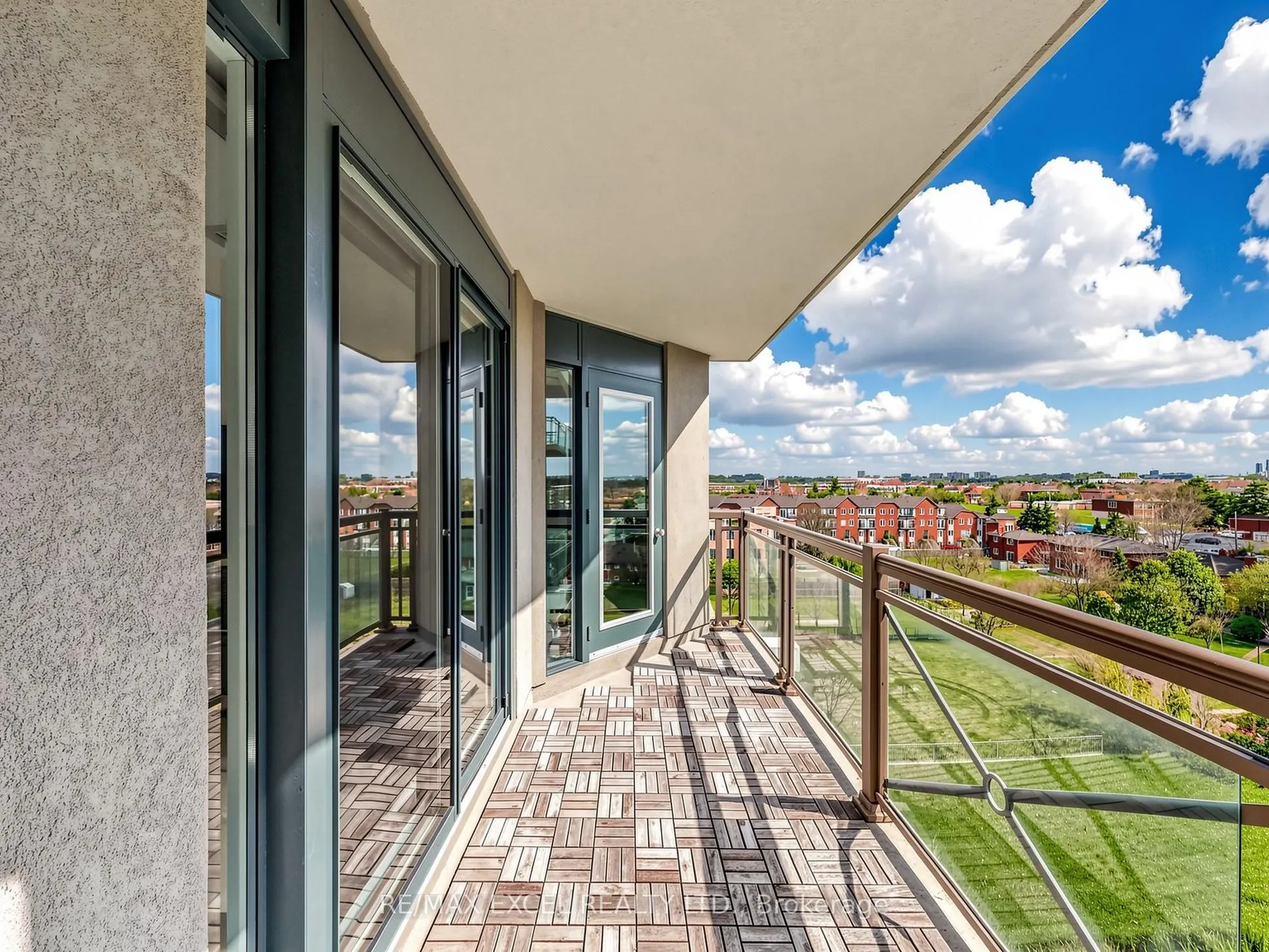 920 Sheppard Avenue W #711