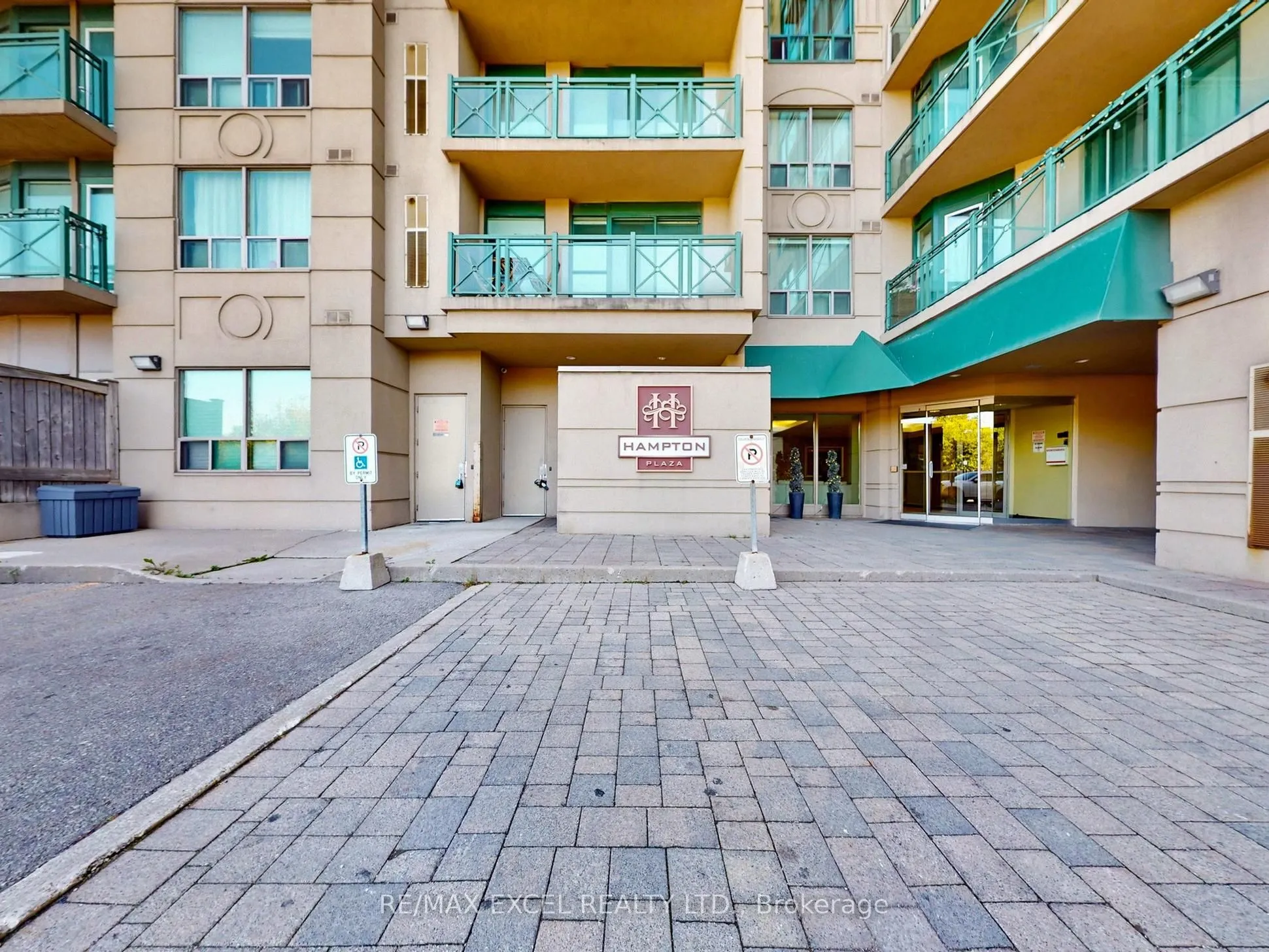 920 Sheppard Avenue W #711