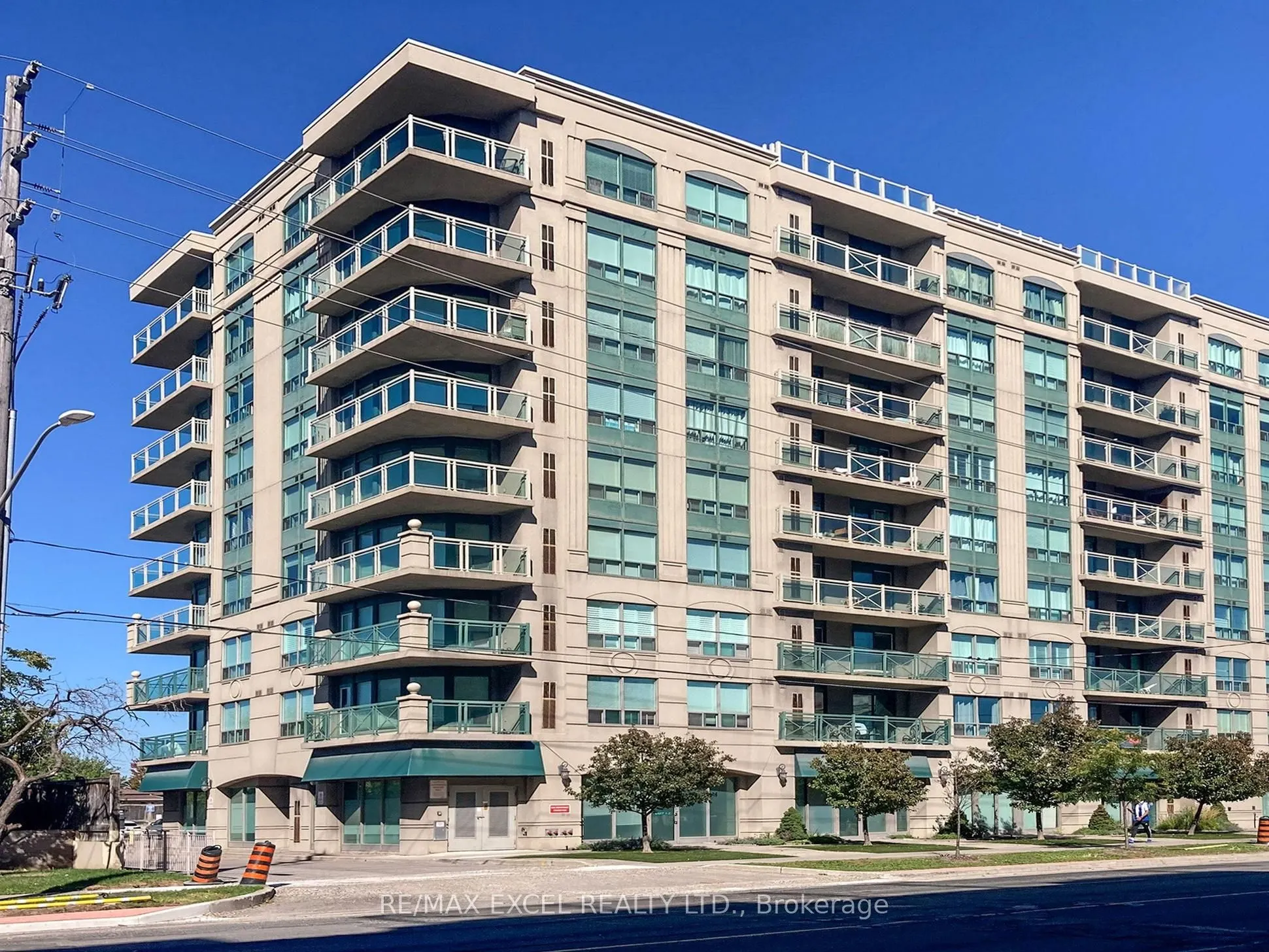 920 Sheppard Avenue W #711