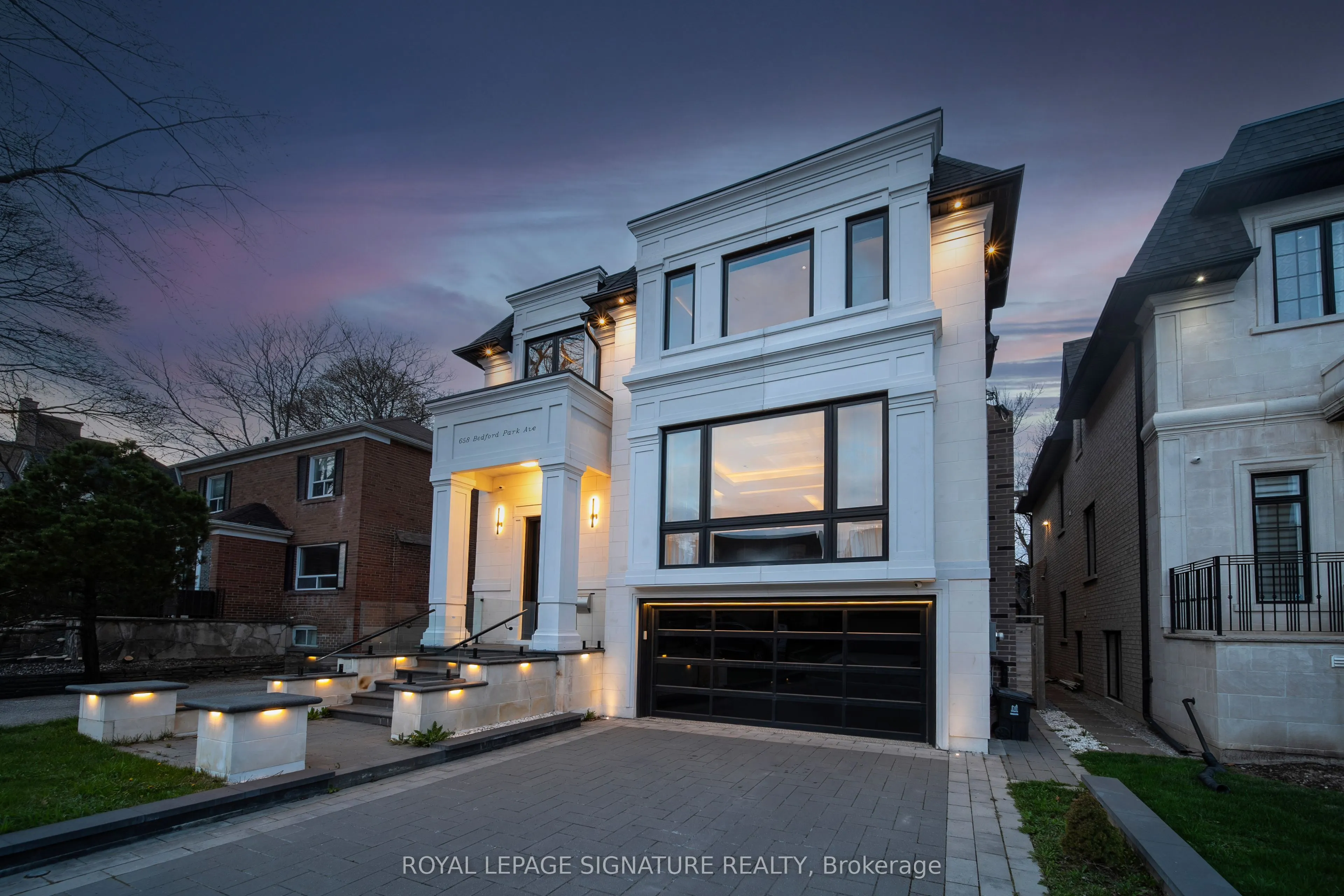 658 Bedford Pk Avenue