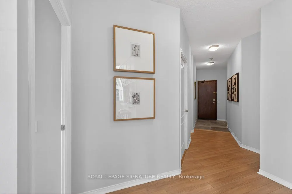 555 Yonge Street #707