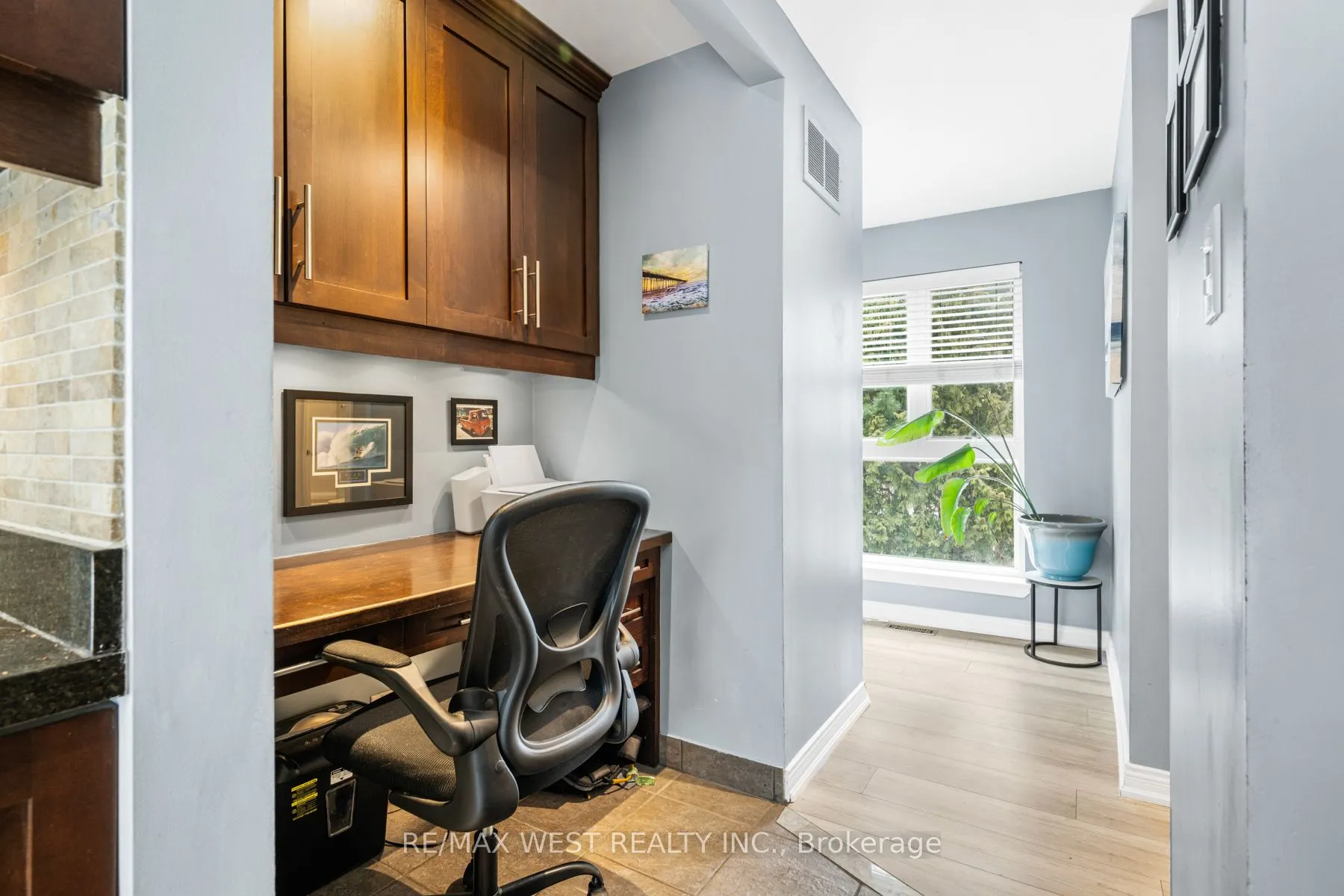 25 Proudbank Millway #49