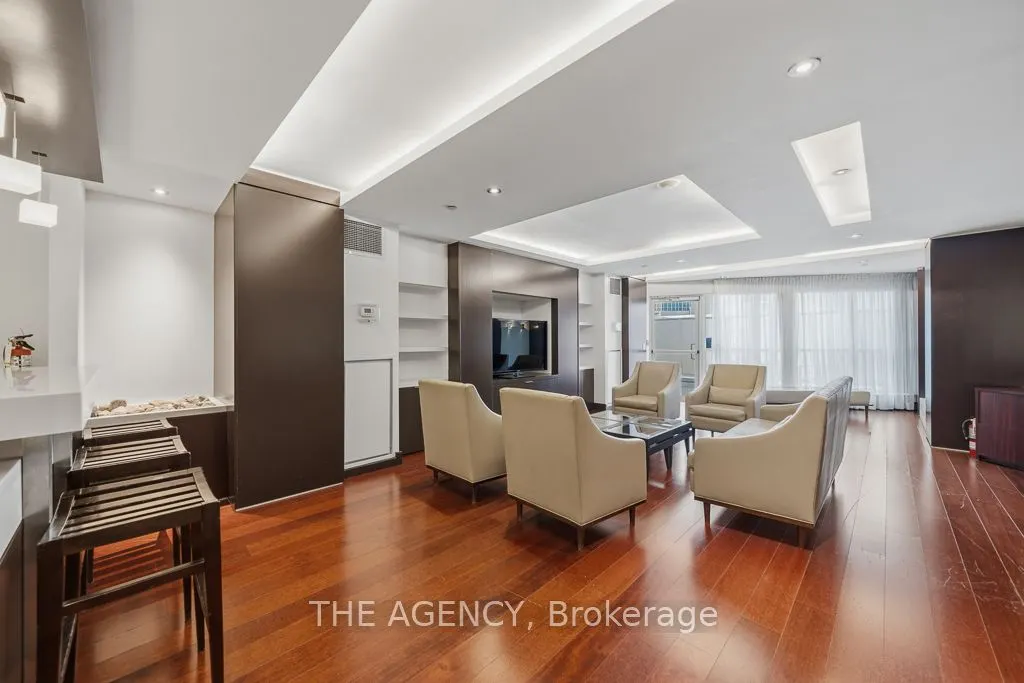218 Queens Quay Boulevard W #2103
