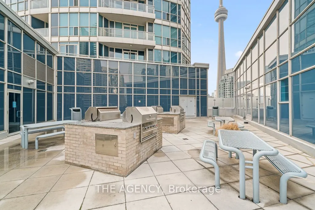218 Queens Quay Boulevard W #2103
