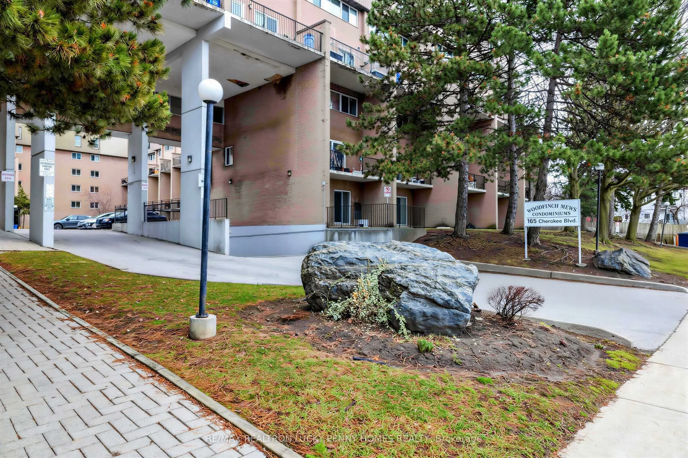 165 Cherokee Boulevard #229