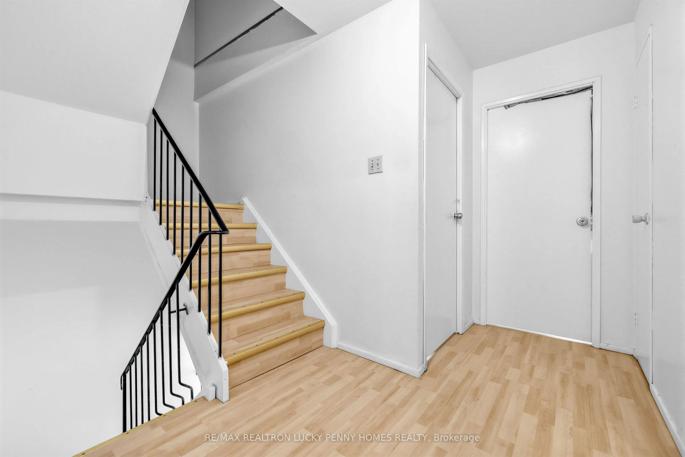 165 Cherokee Boulevard #229