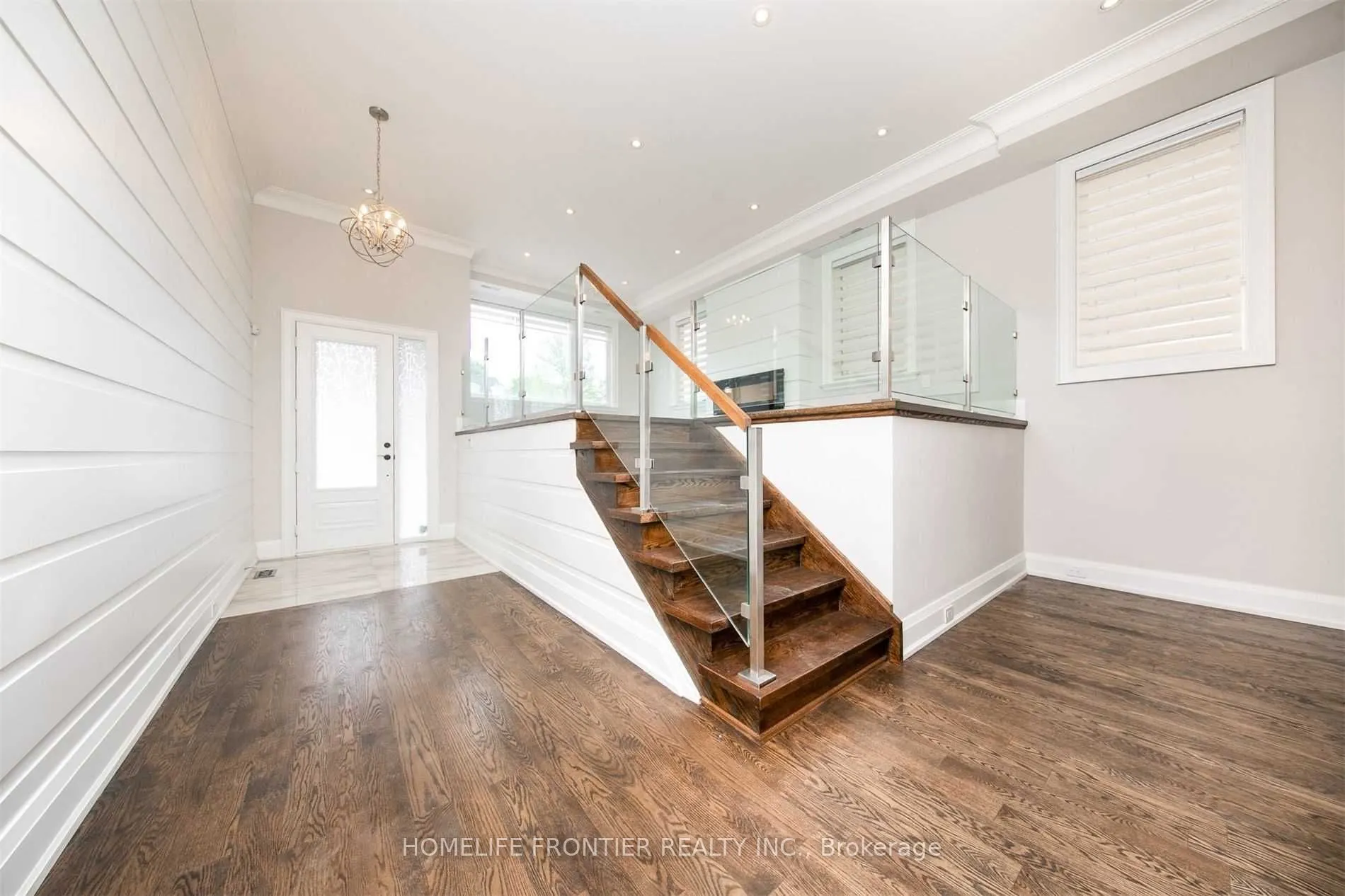 82 Cameron Avenue