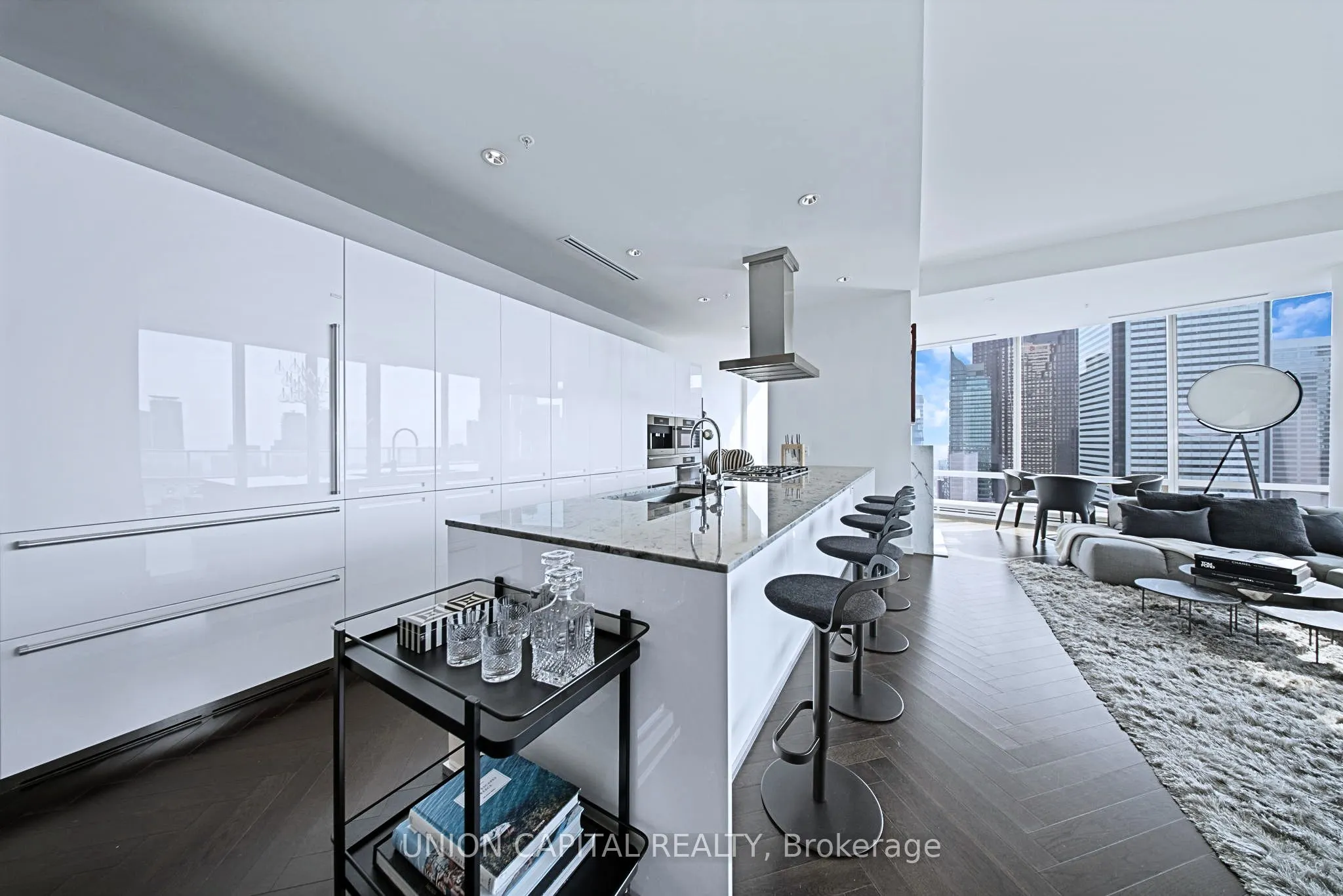 180 University Avenue #5508