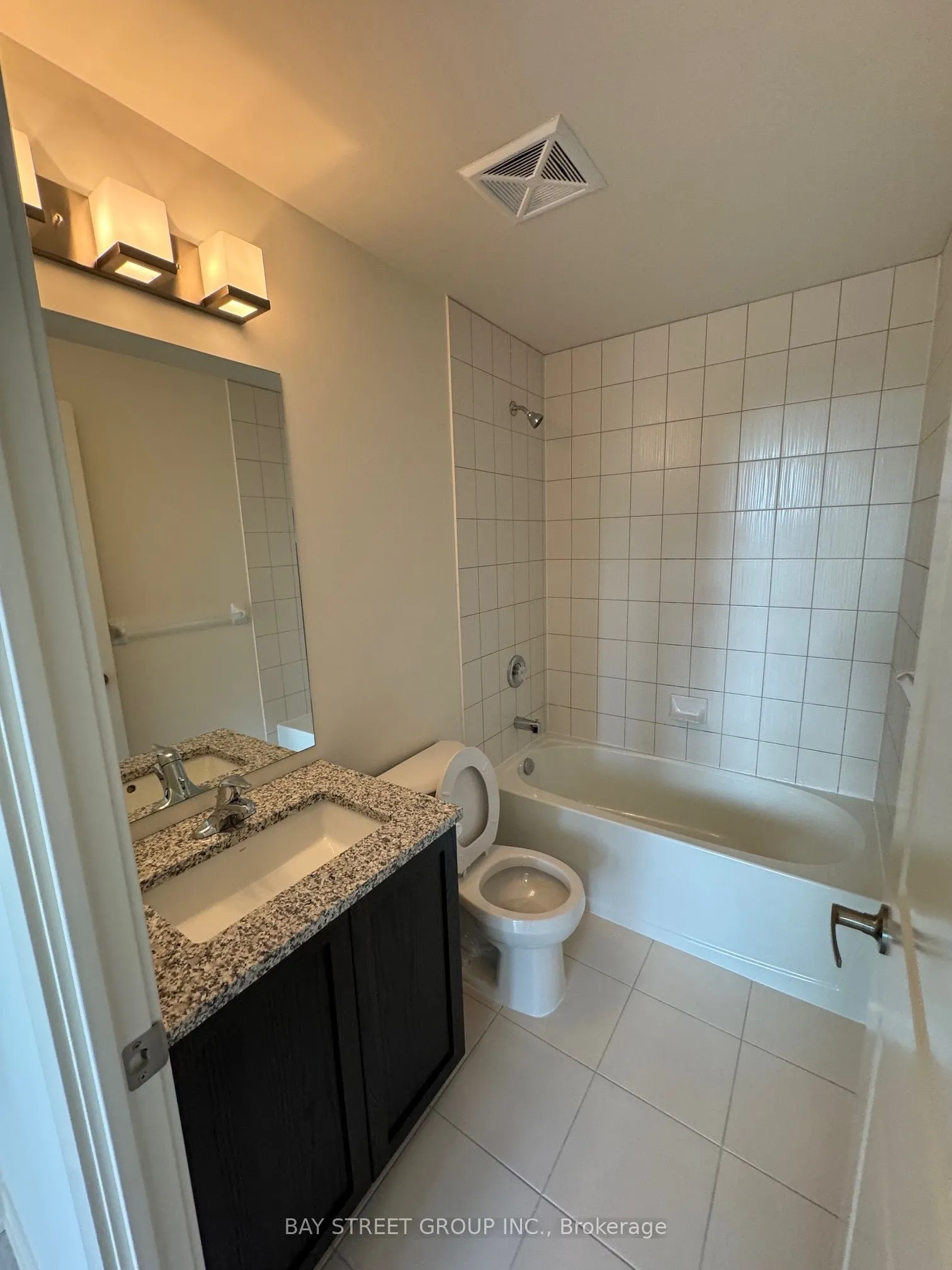 4955 Yonge Street #1006