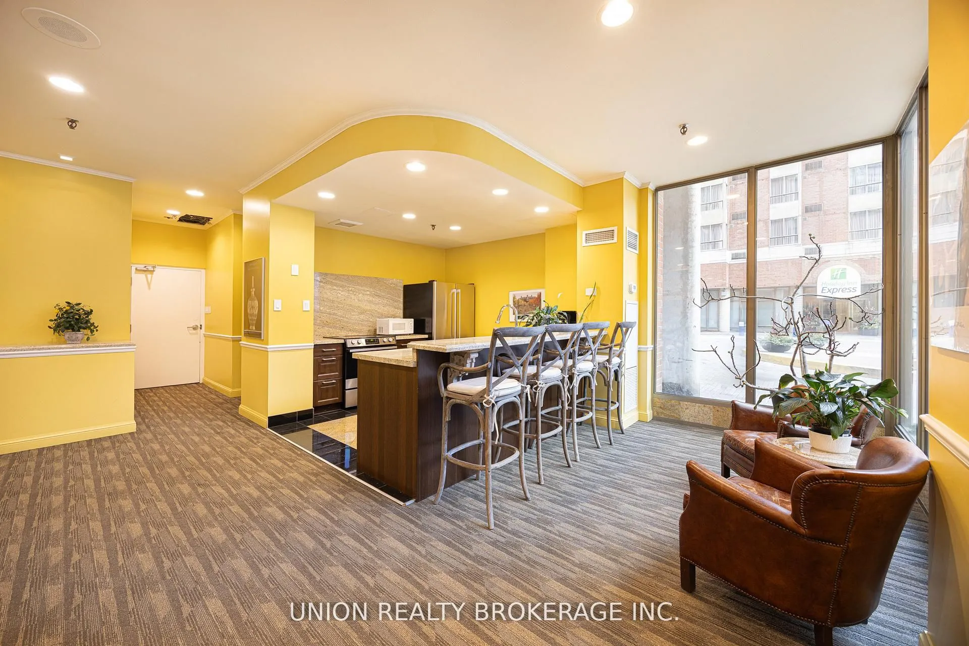 95 Lombard Street #505