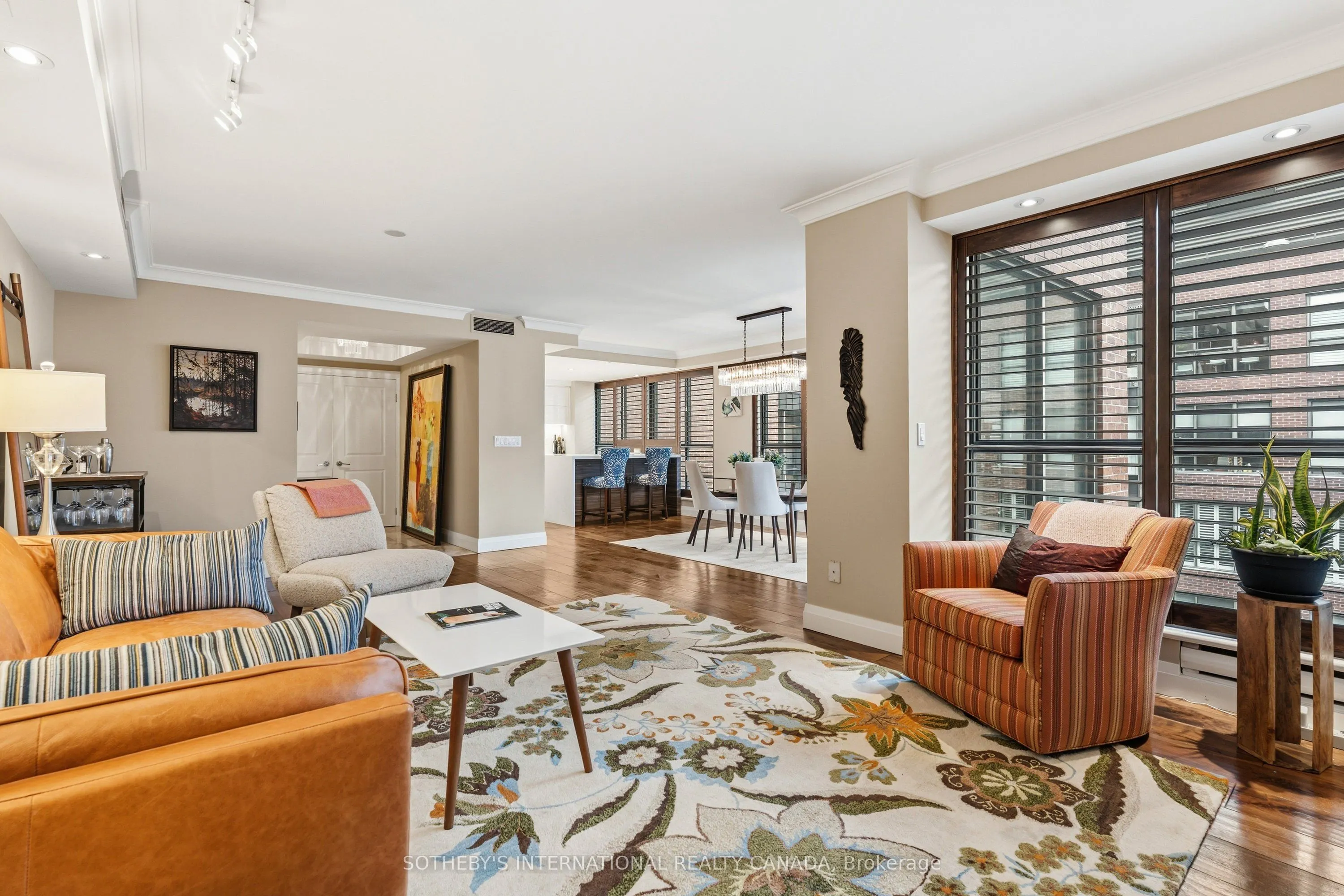164 Cumberland Street #608