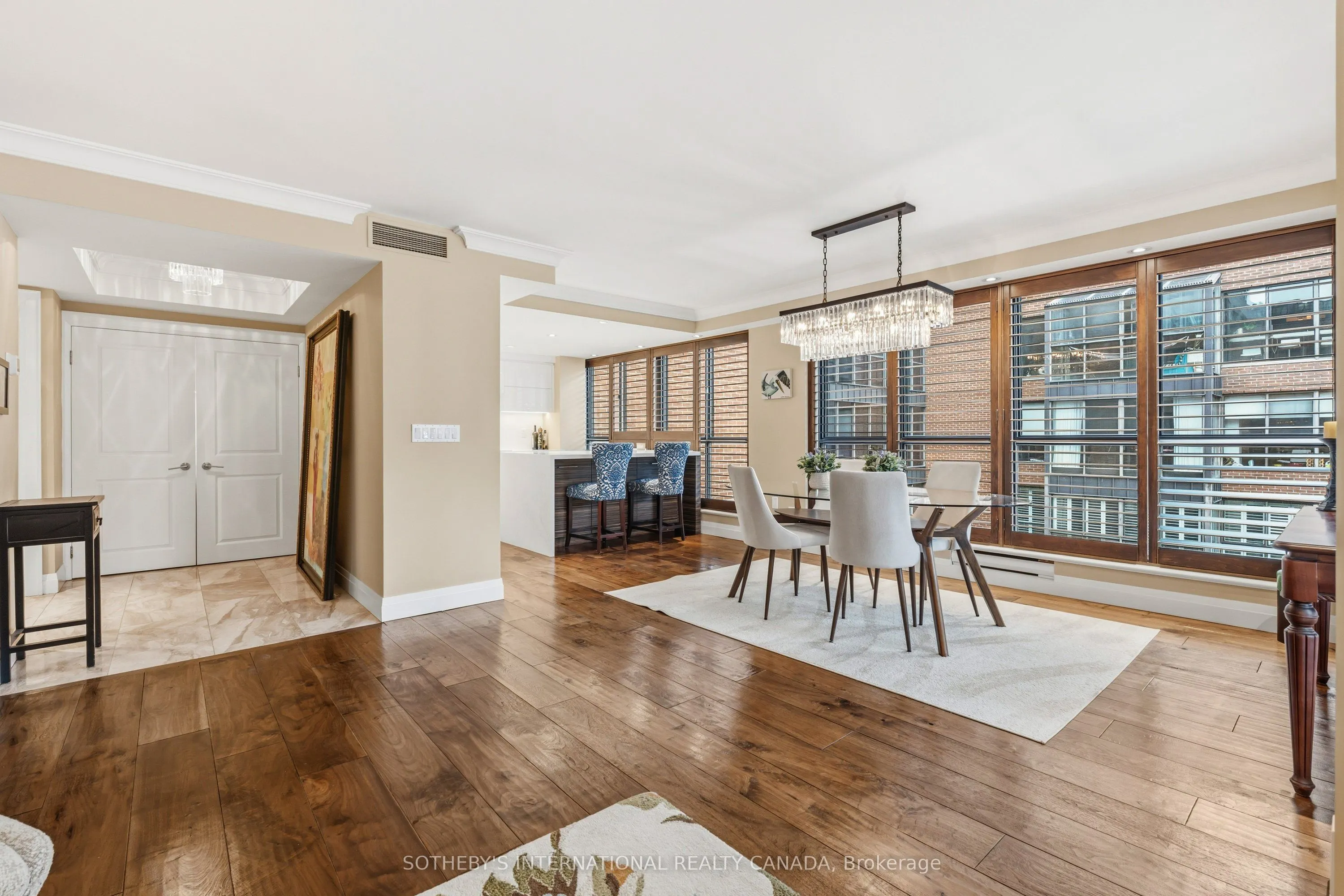 164 Cumberland Street #608