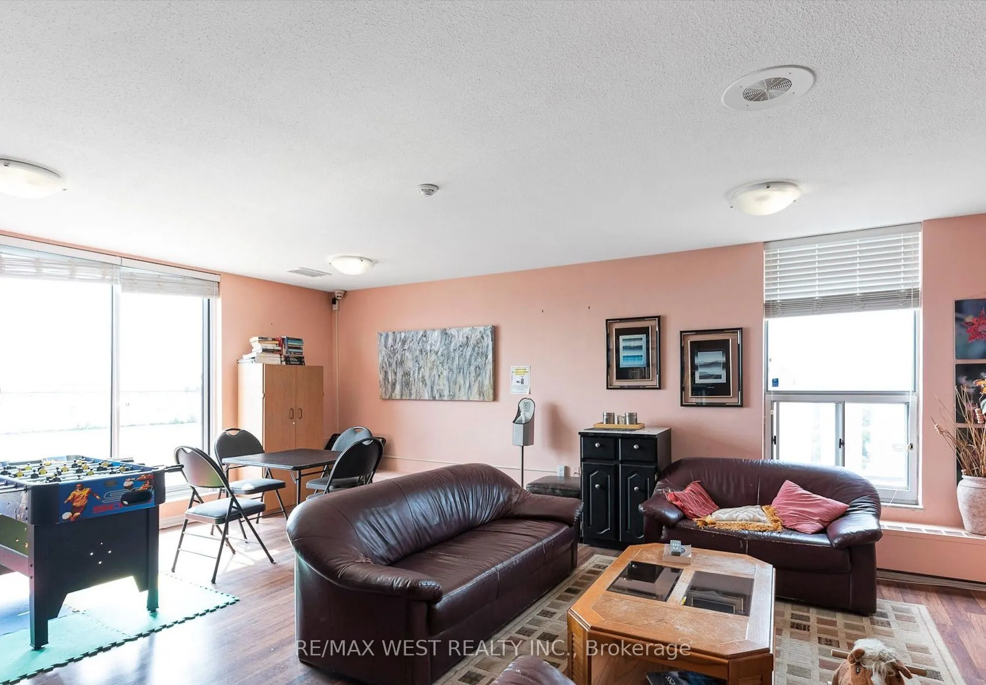 130 Neptune Drive #202