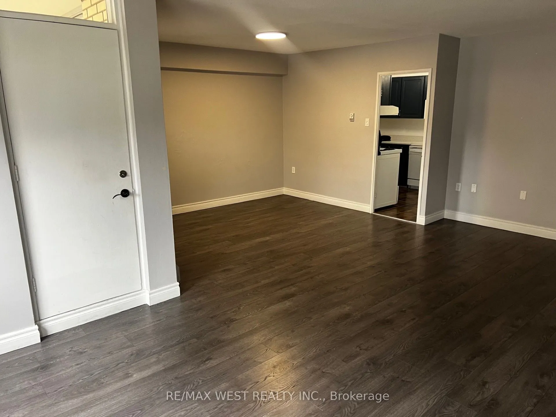 130 Neptune Drive #202