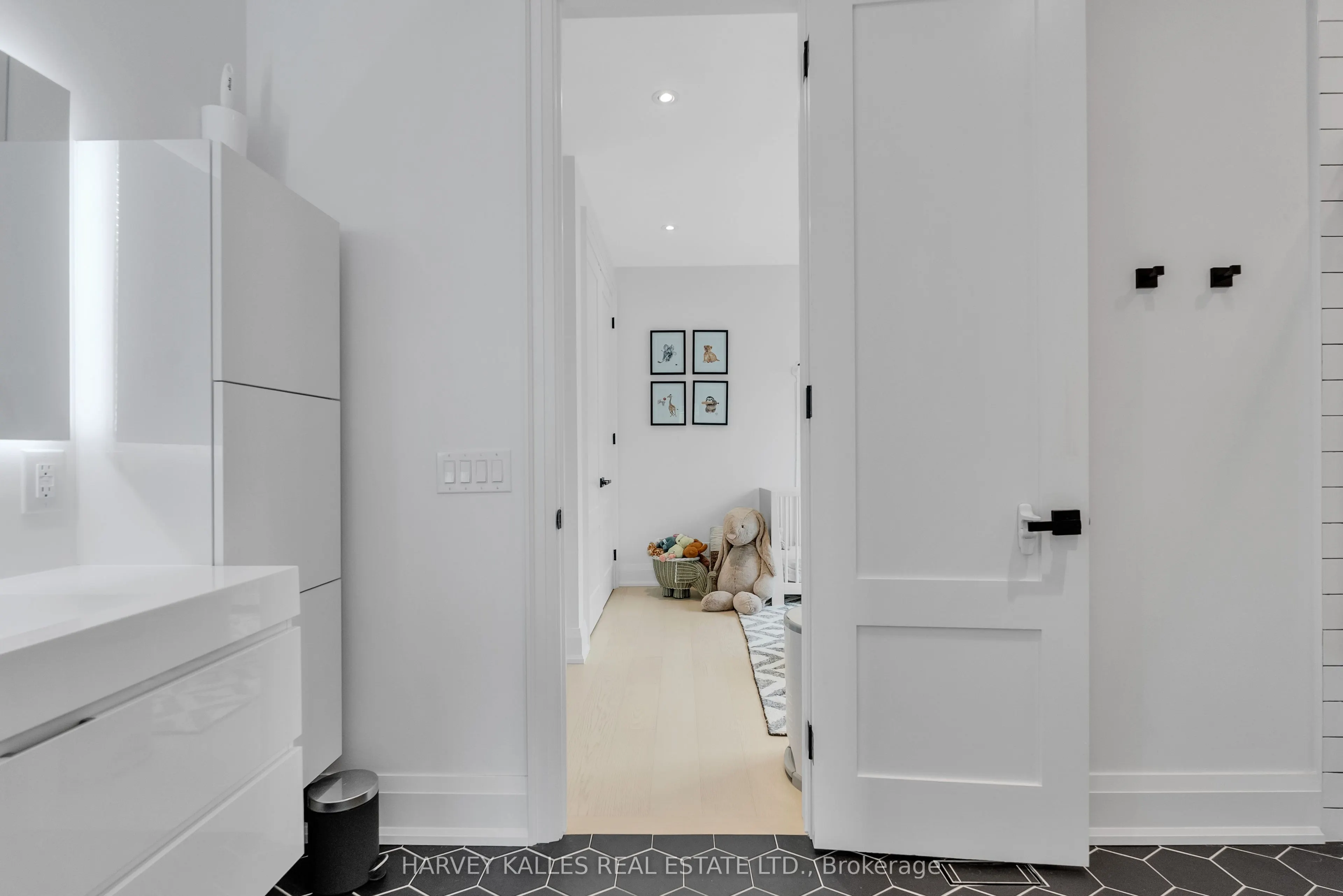 32 Almont Road