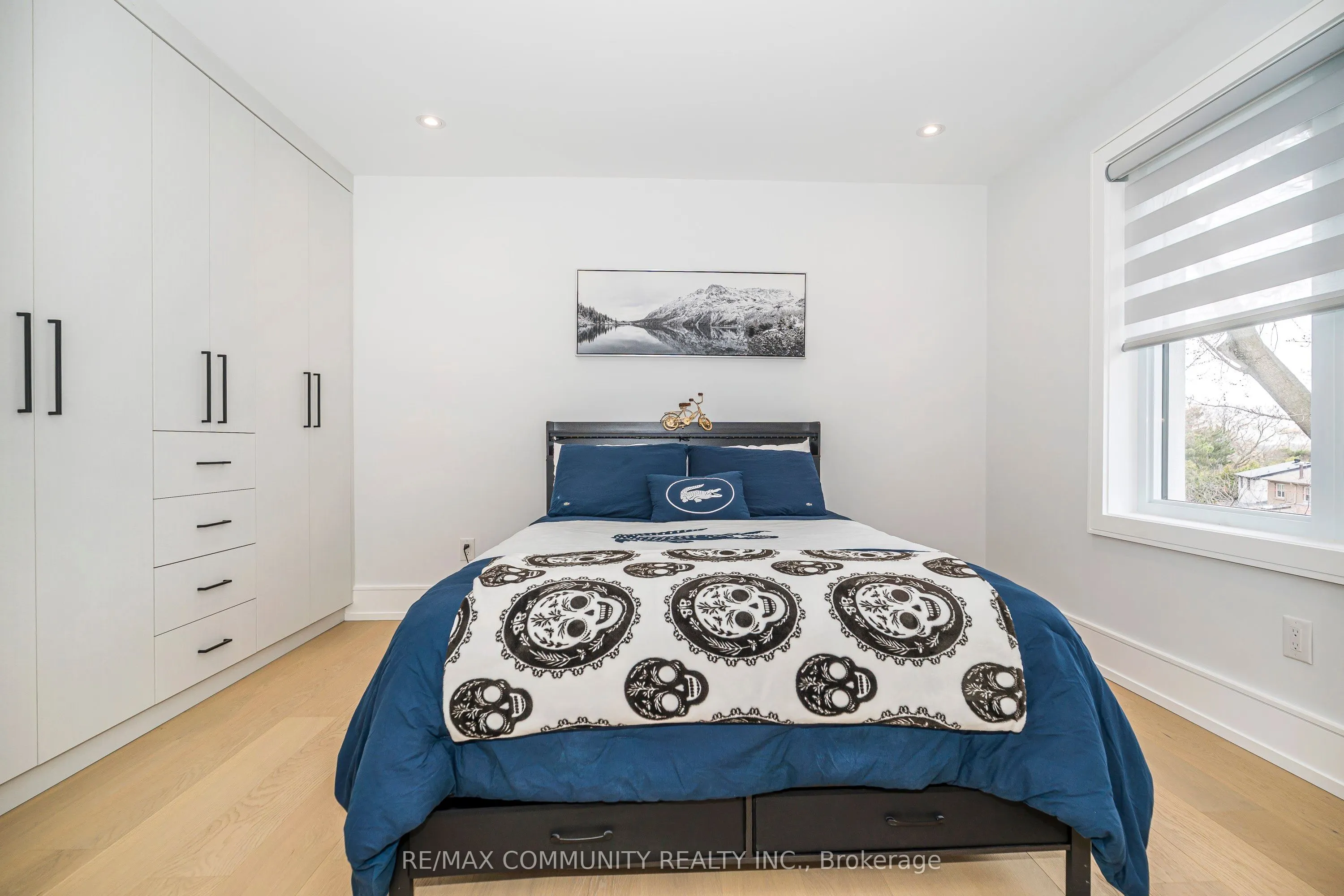 30 Kellythorne Drive
