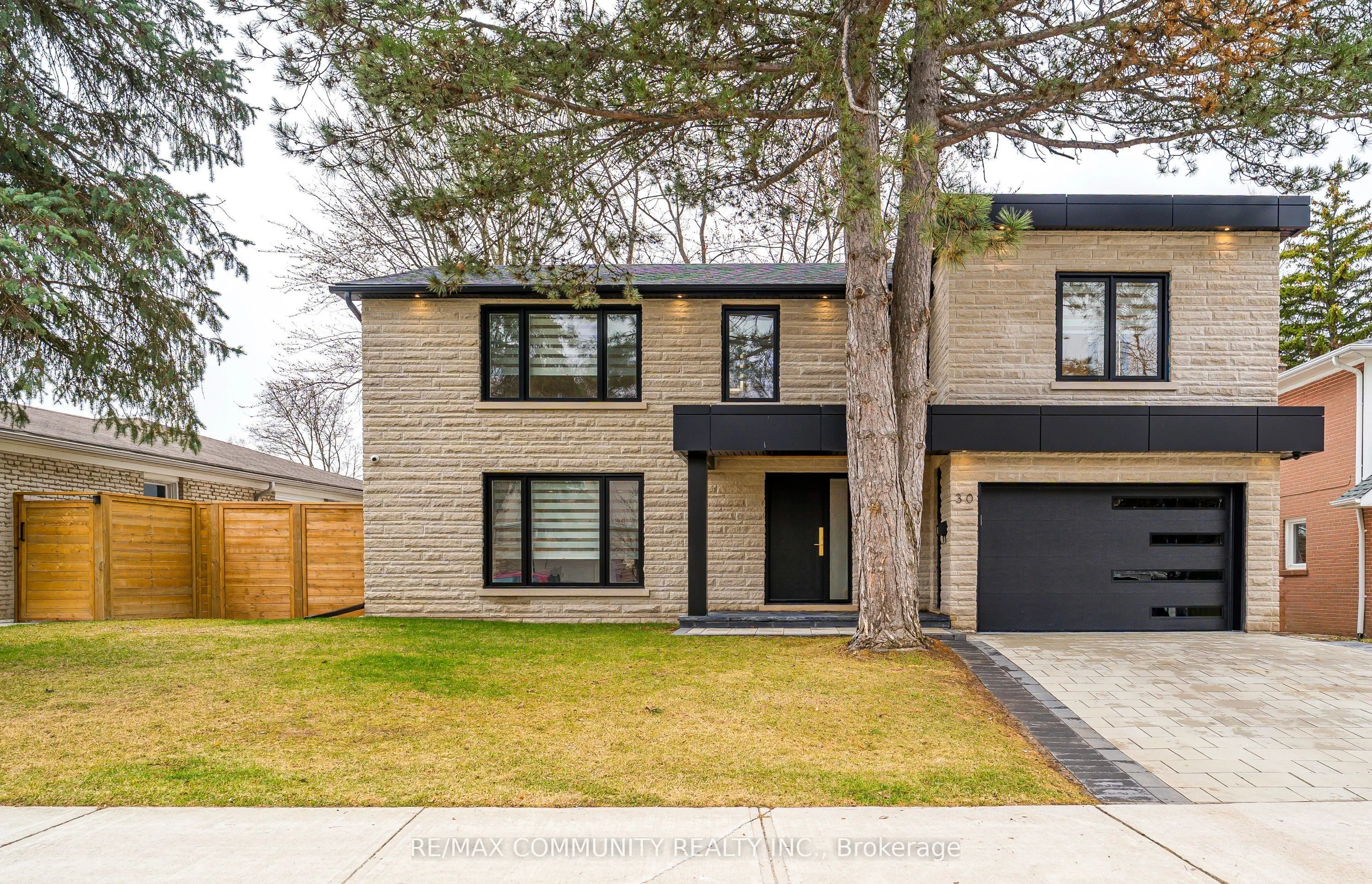30 Kellythorne Drive