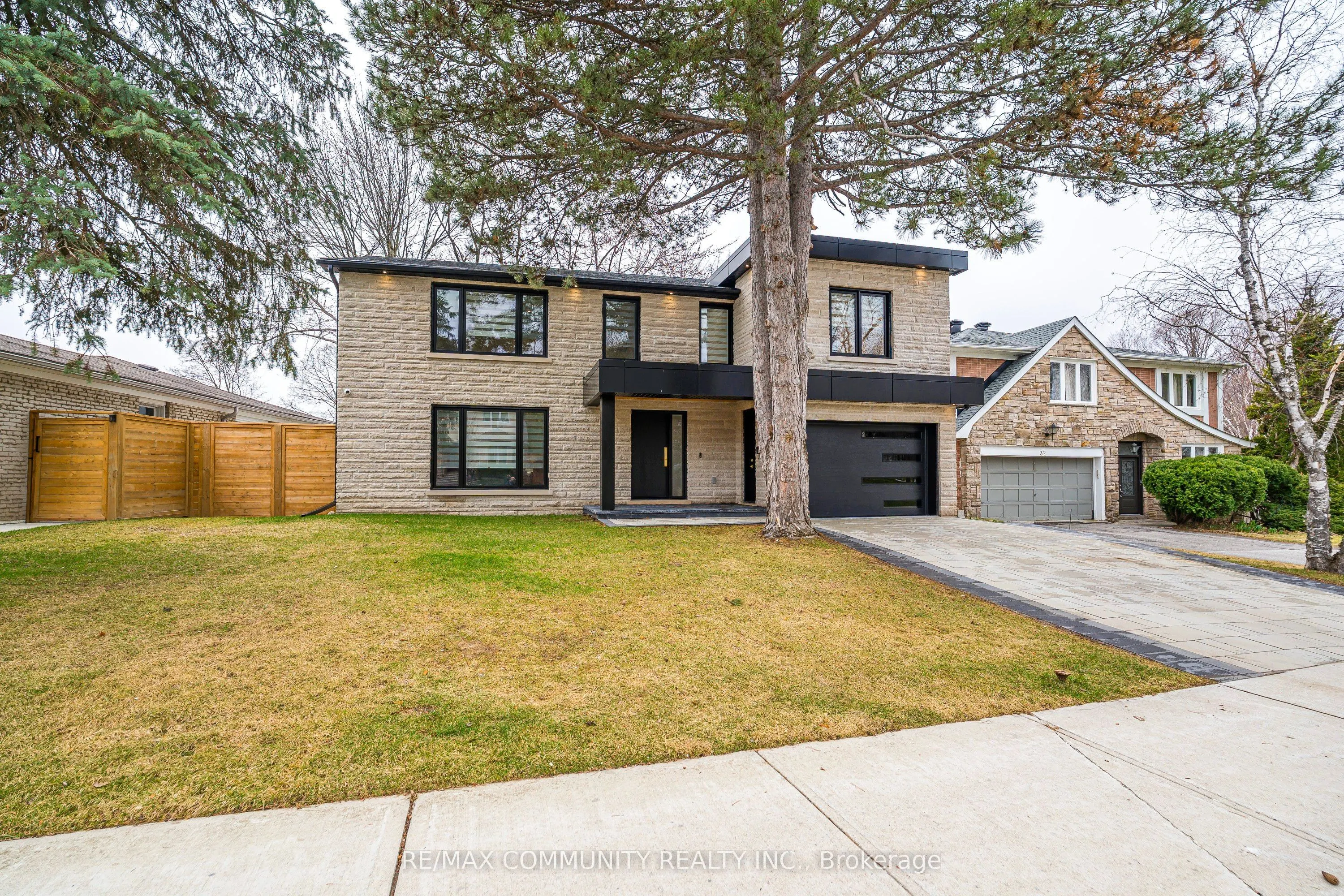 30 Kellythorne Drive