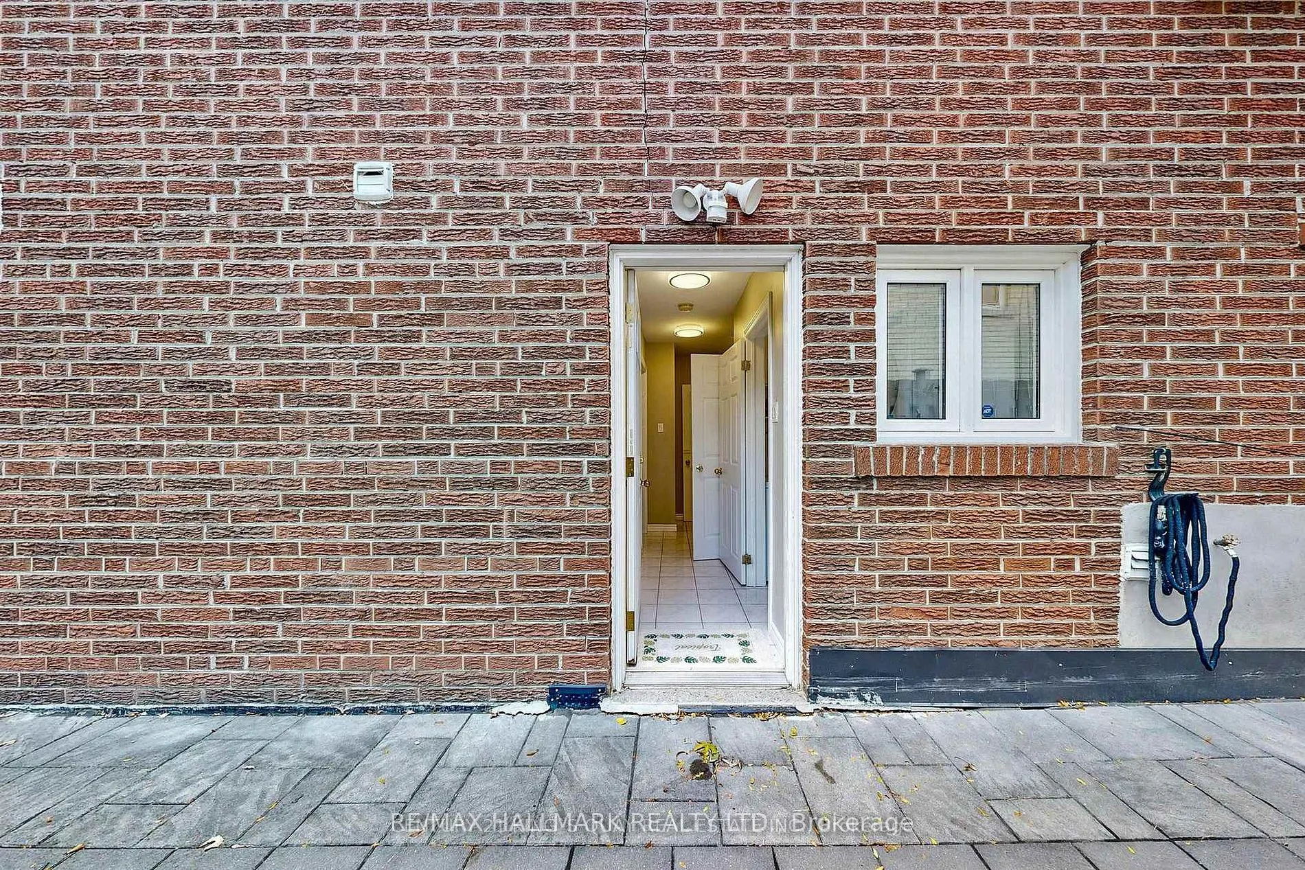 55 Lesgay Crescent