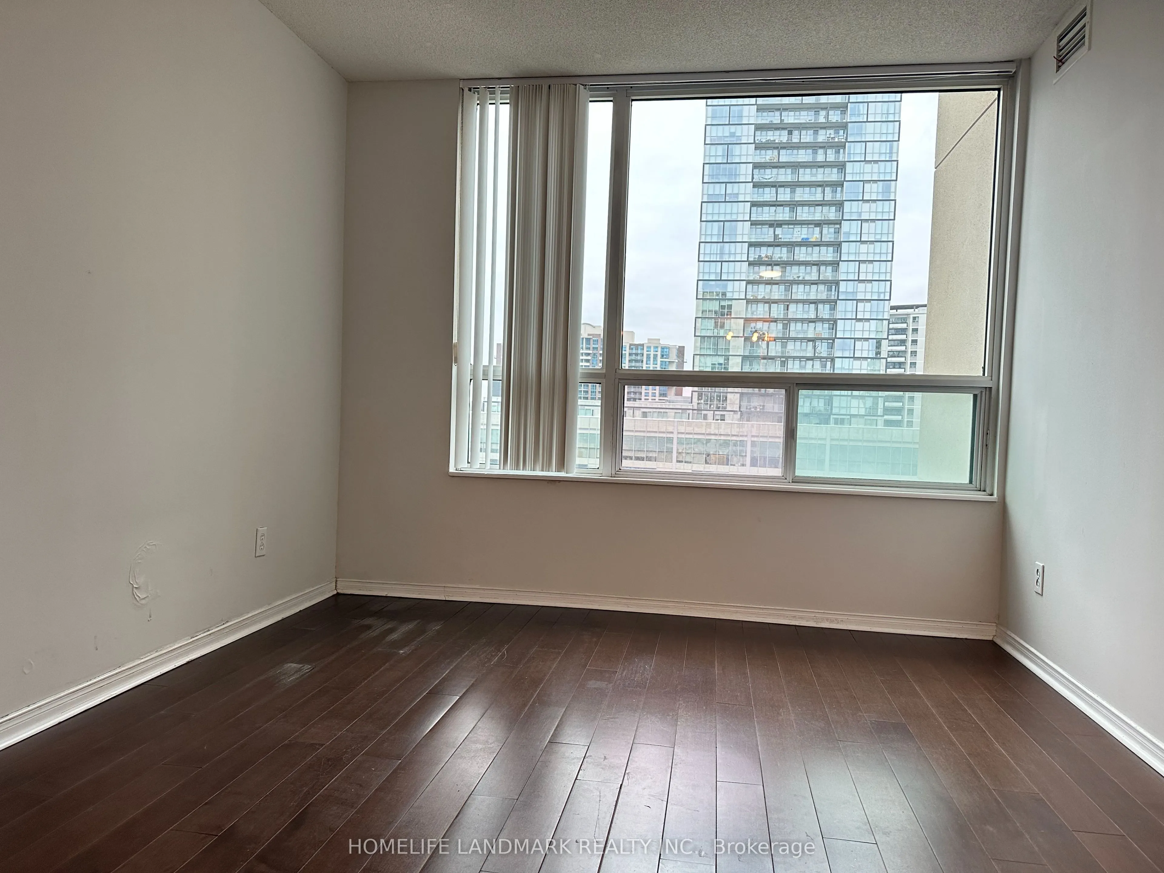 238 Doris Avenue #1011