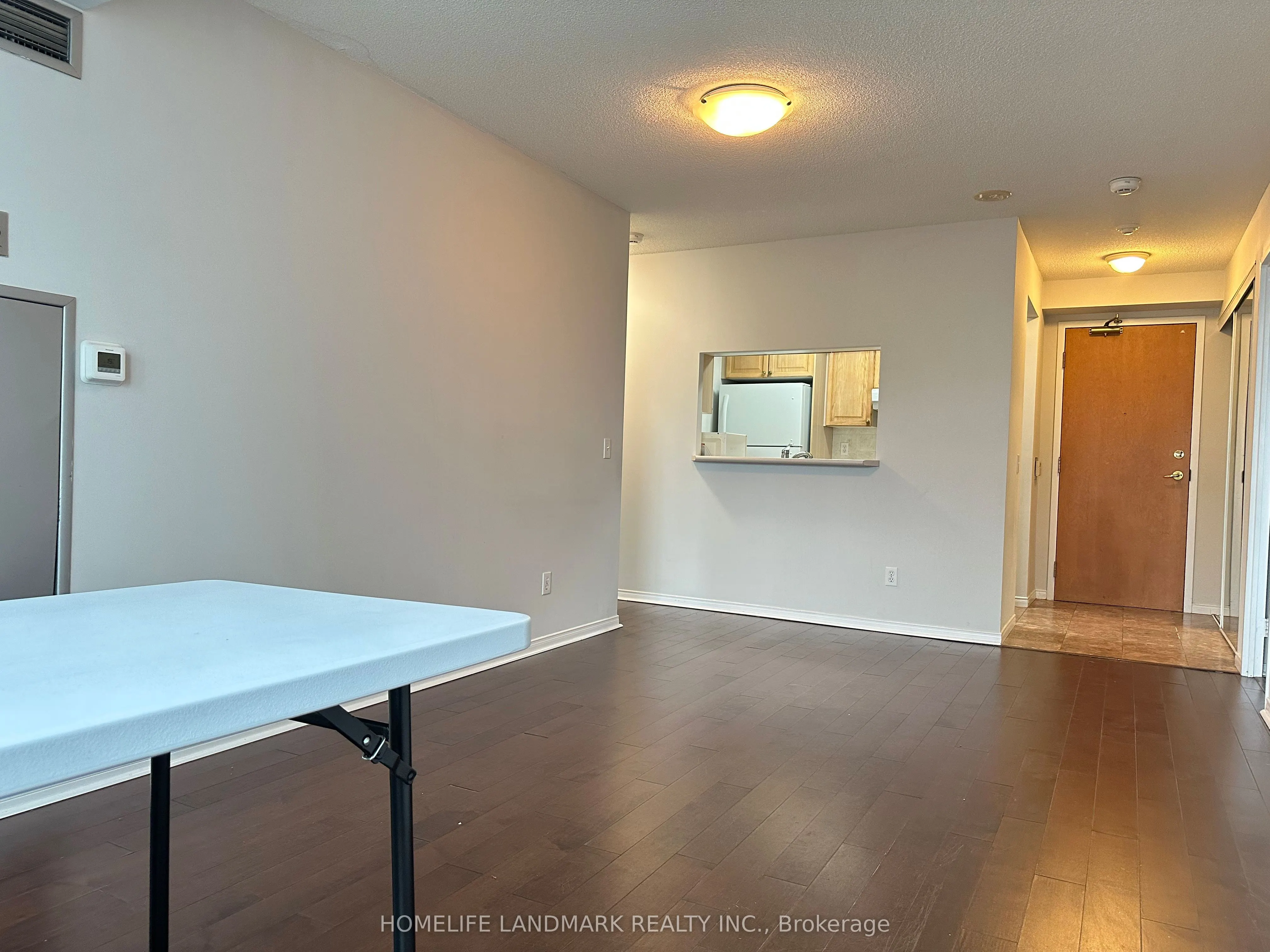 238 Doris Avenue #1011