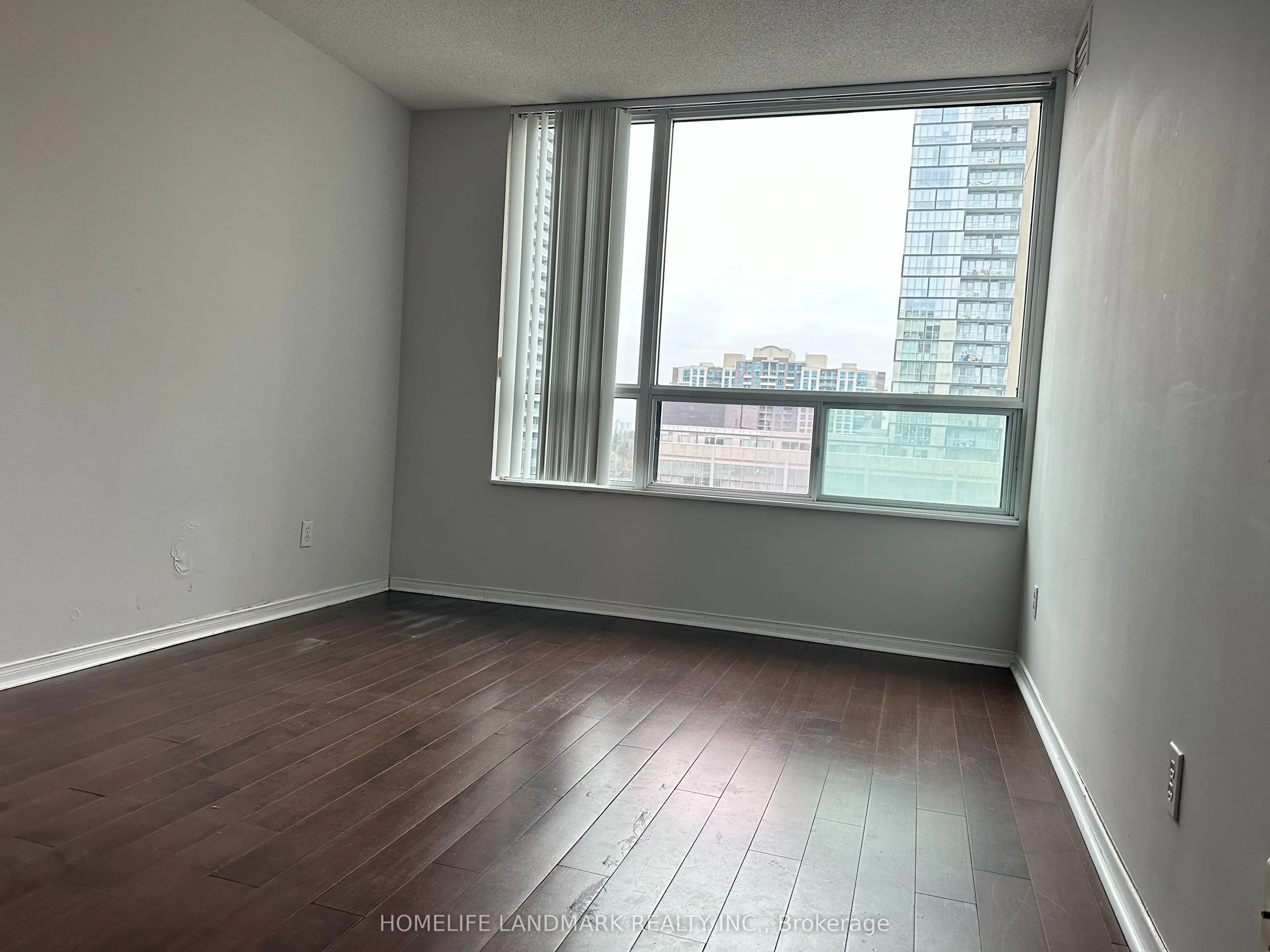 238 Doris Avenue #1011