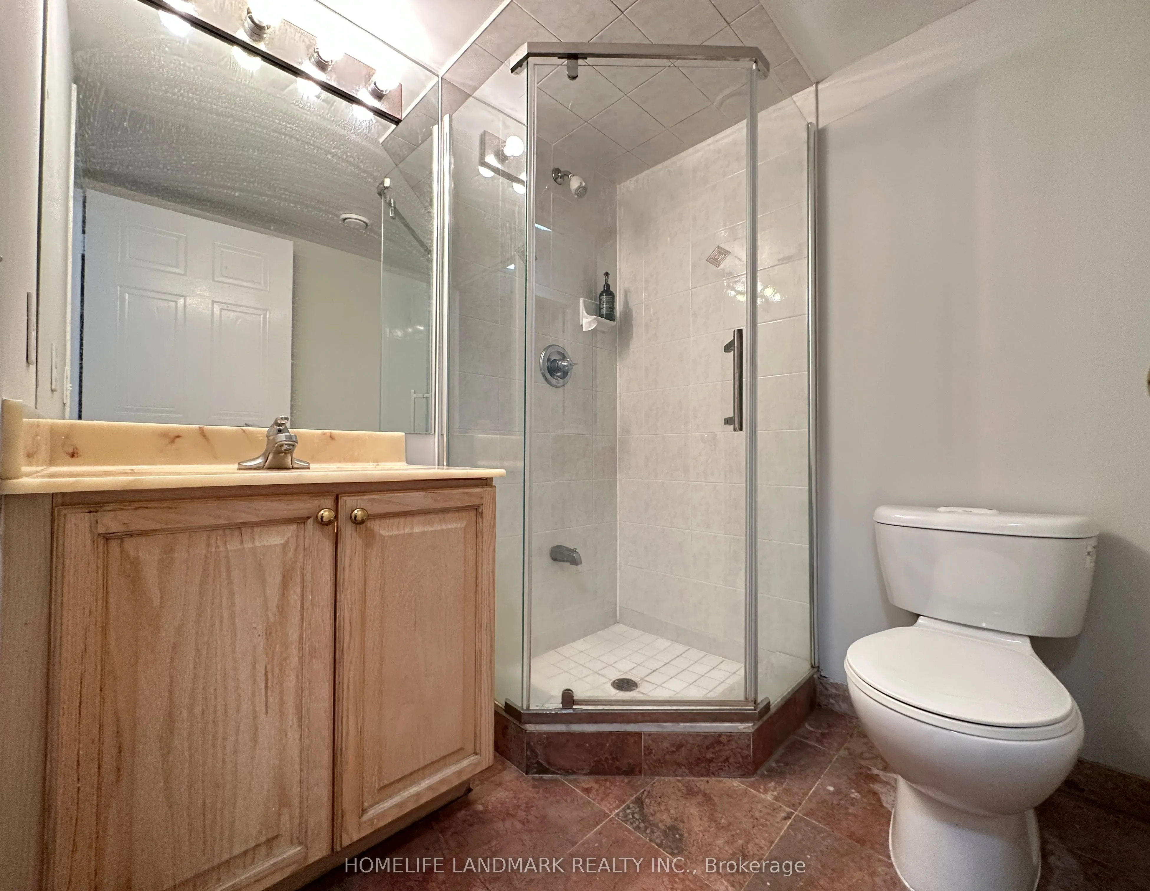 238 Doris Avenue #1011