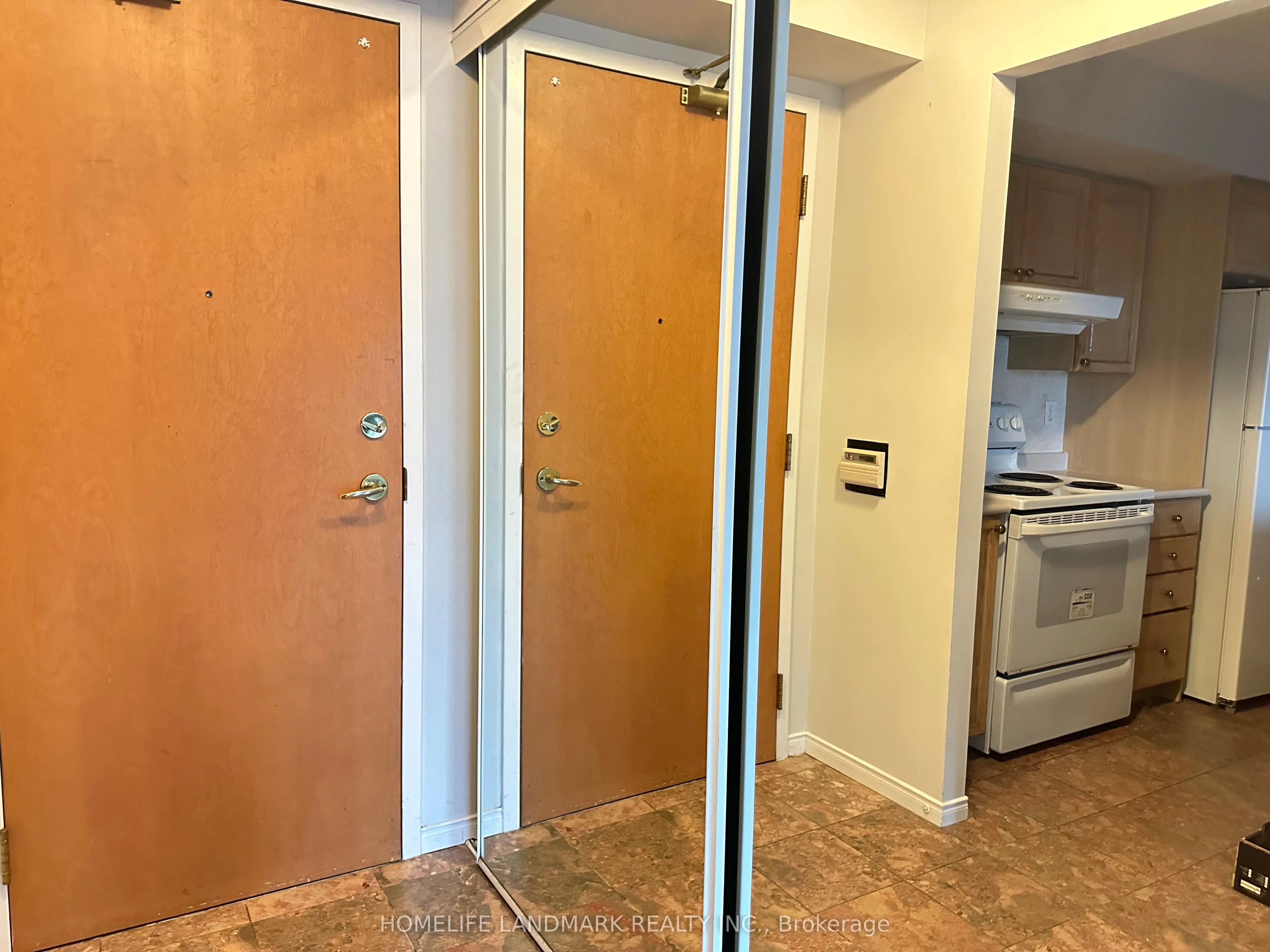238 Doris Avenue #1011