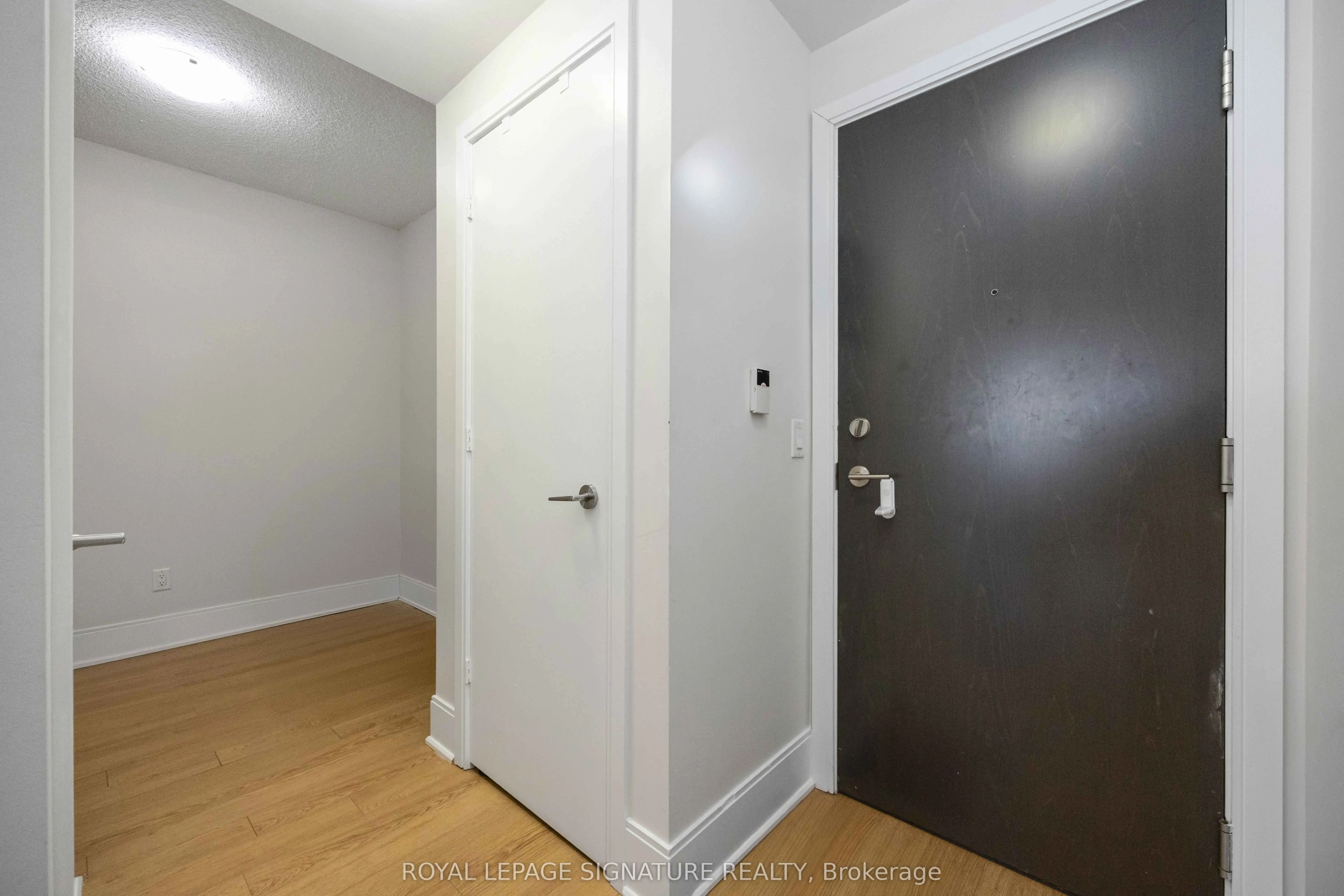 181 Wynford Drive #403