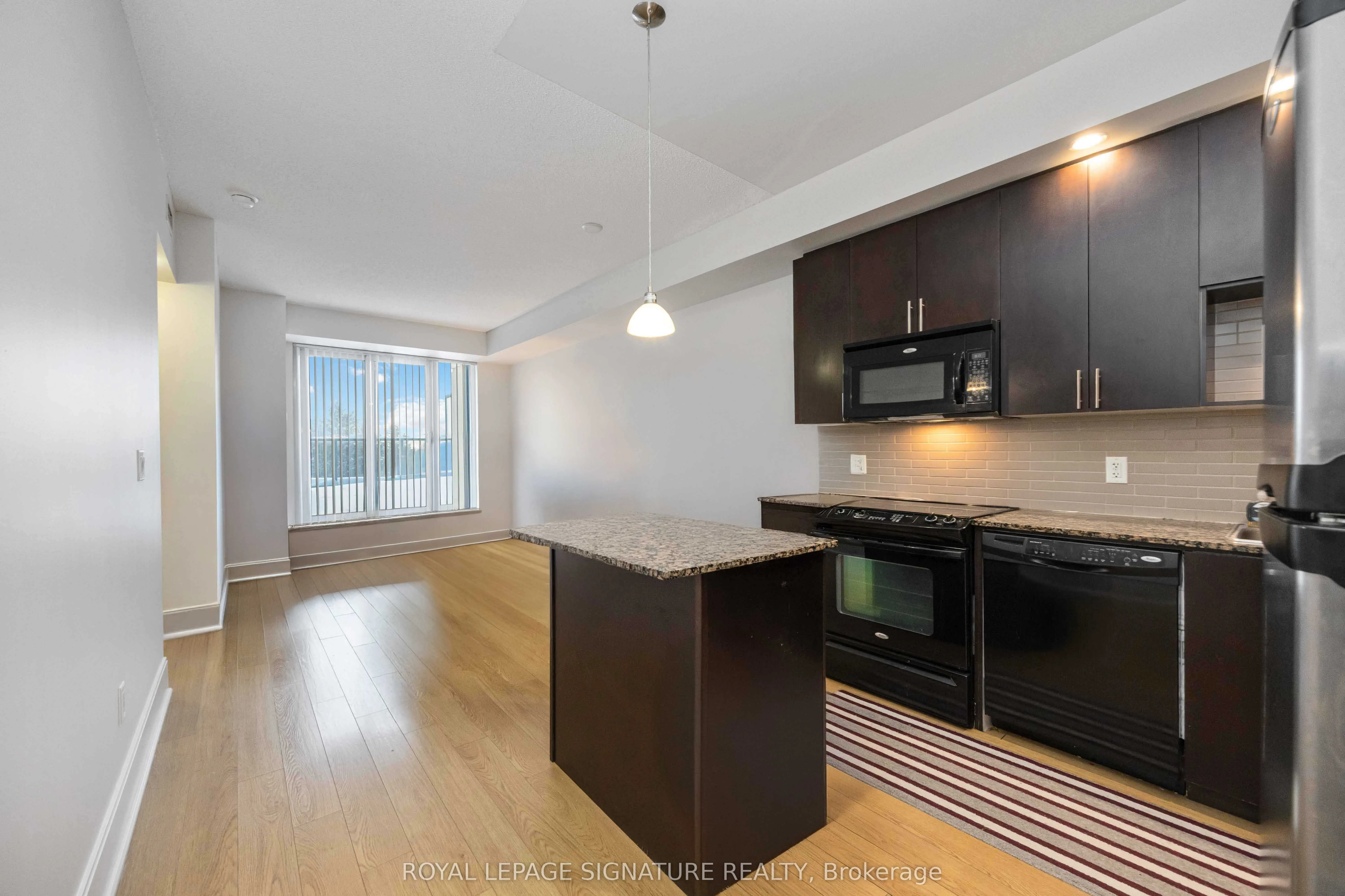 181 Wynford Drive #403